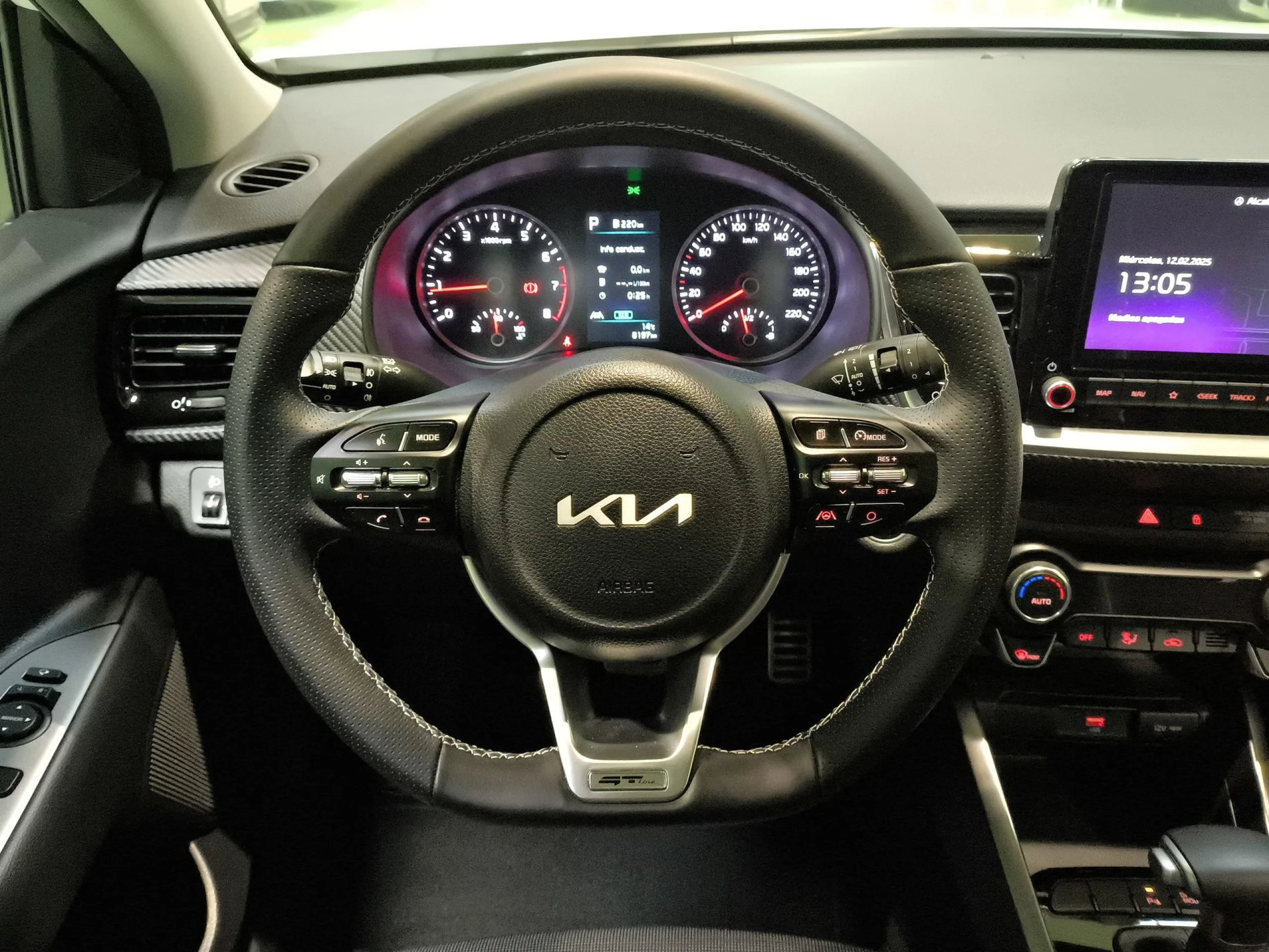 Kia Stonic 1.0 T-GDi MHEV GT Line DCT 88 kW (120 CV) - Foto 12