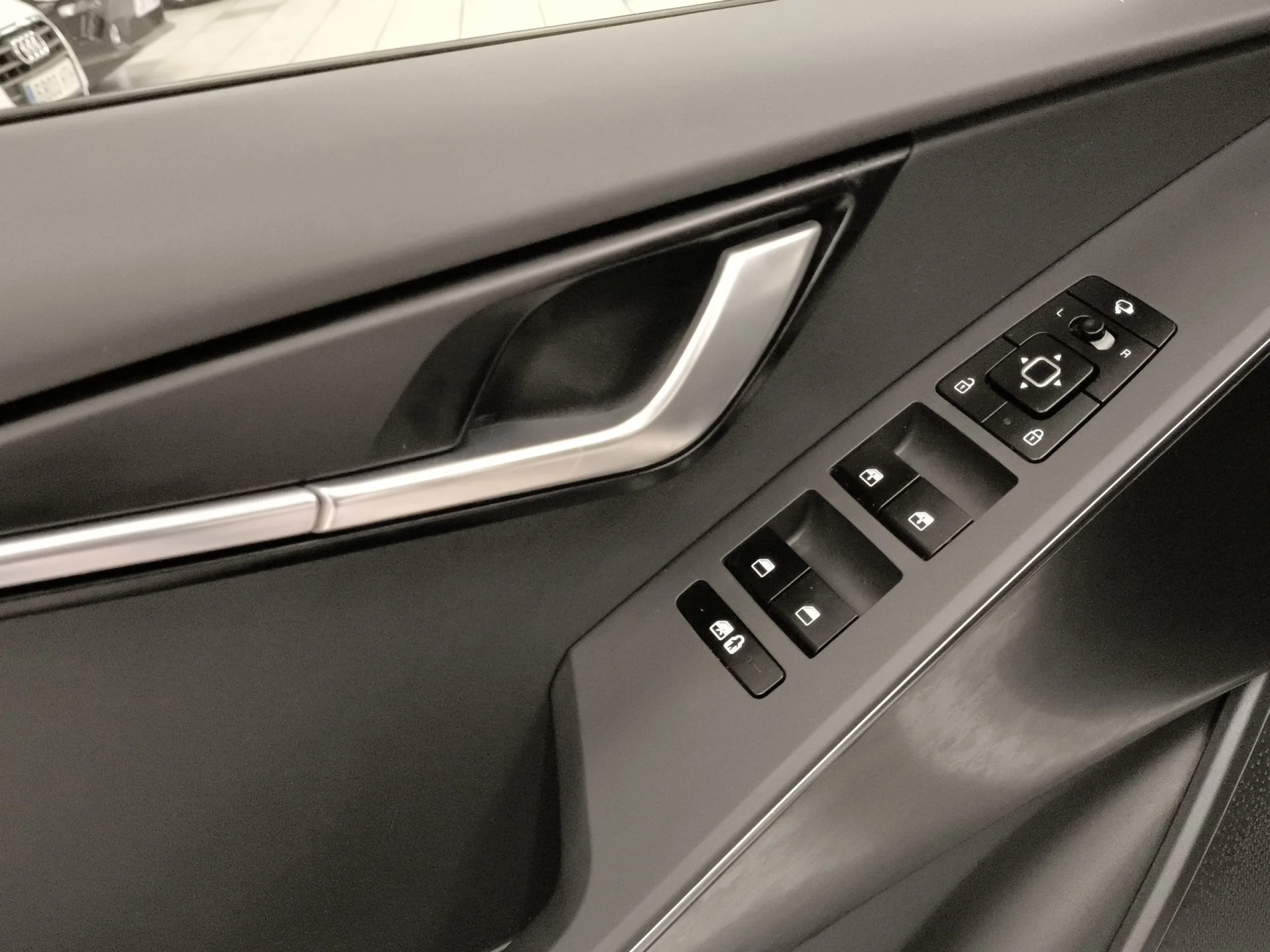 Kia Niro 1.6 GDi HEV Híbrido Drive 104 kW (141 CV) - Foto 10