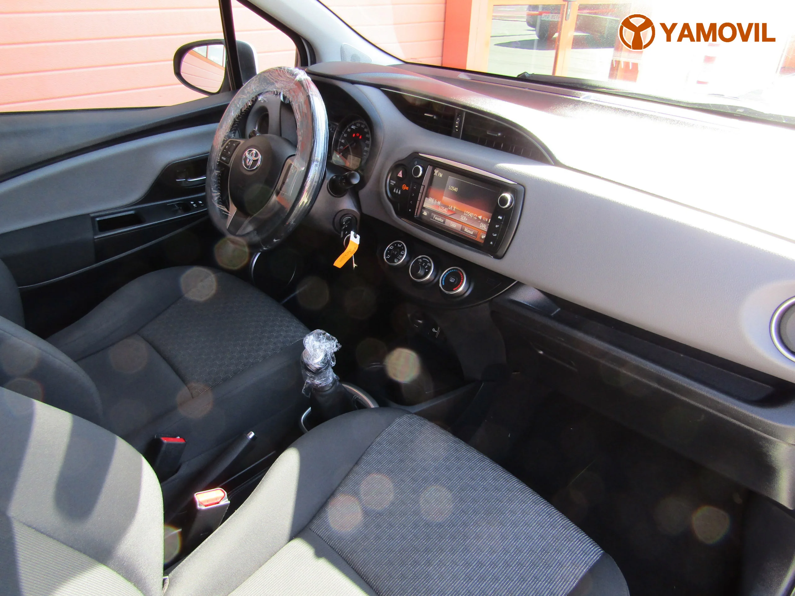 Toyota Yaris 1.0 ACTIVE  - Foto 14