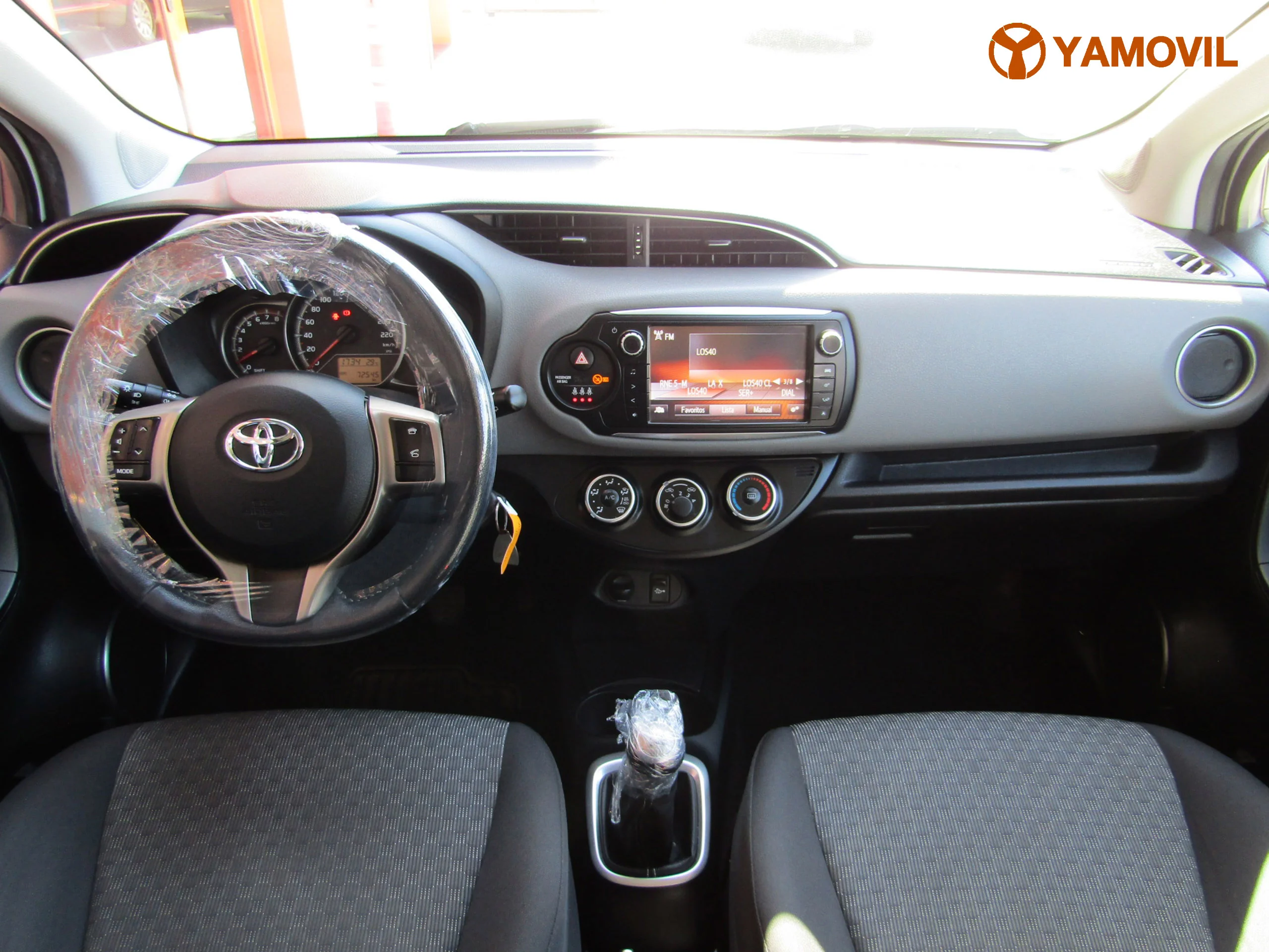 Toyota Yaris 1.0 ACTIVE  - Foto 16