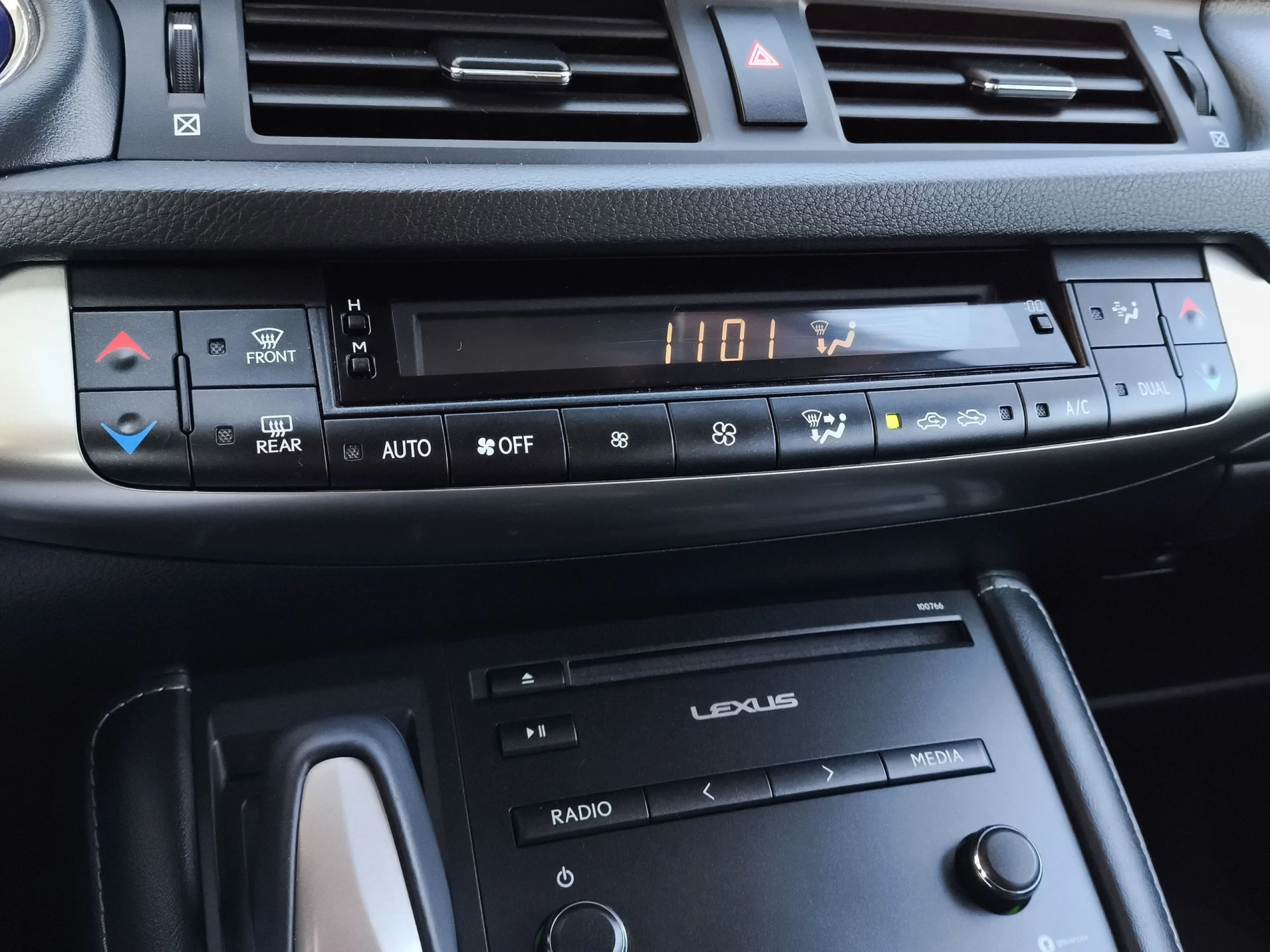 Lexus CT 200h F-Sport 100 kW (136 CV) - Foto 15