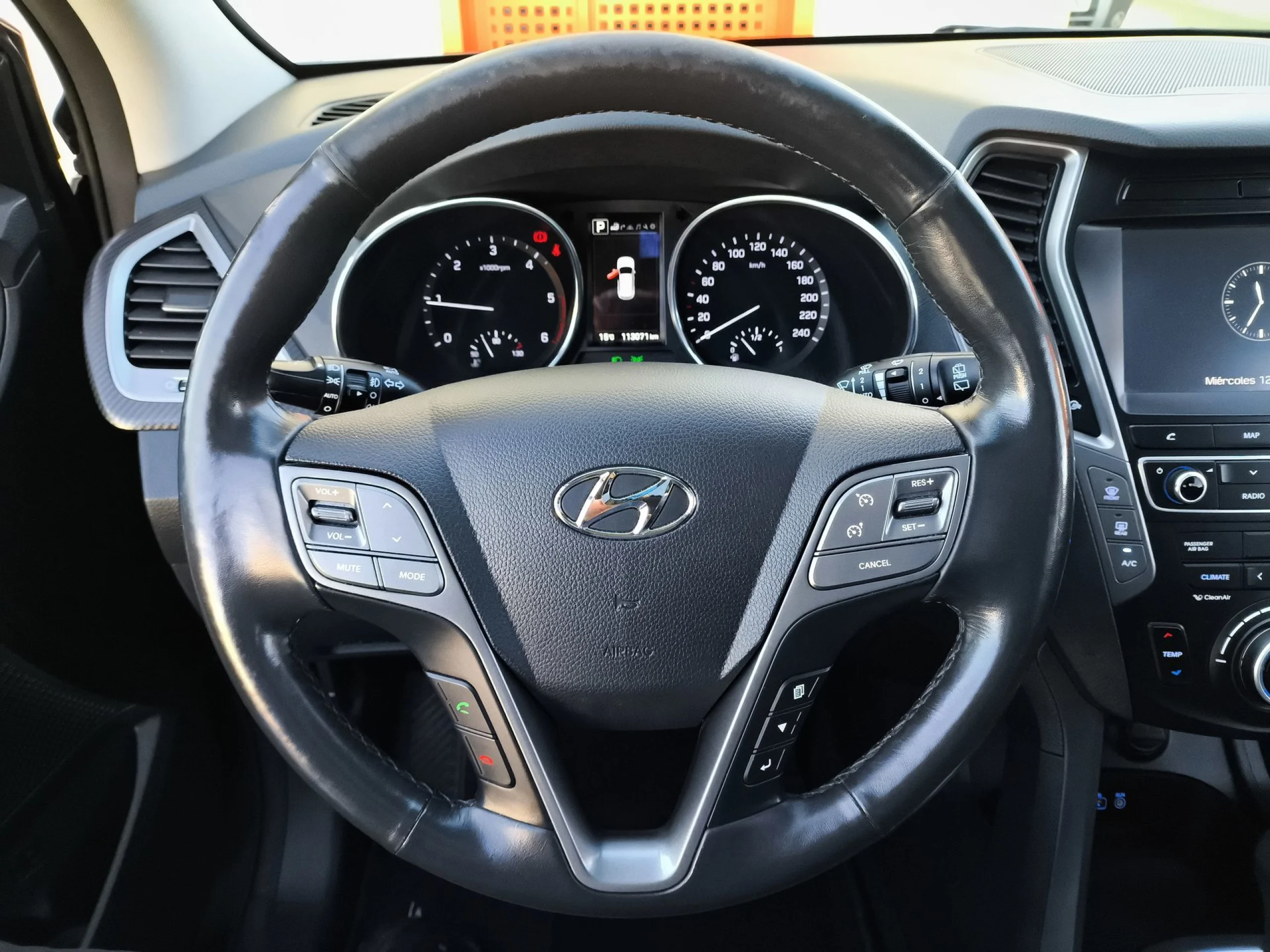 Hyundai Santa Fe 2.2 CRDI Tecno 4x2 Auto 147 kW (200 CV) - Foto 13