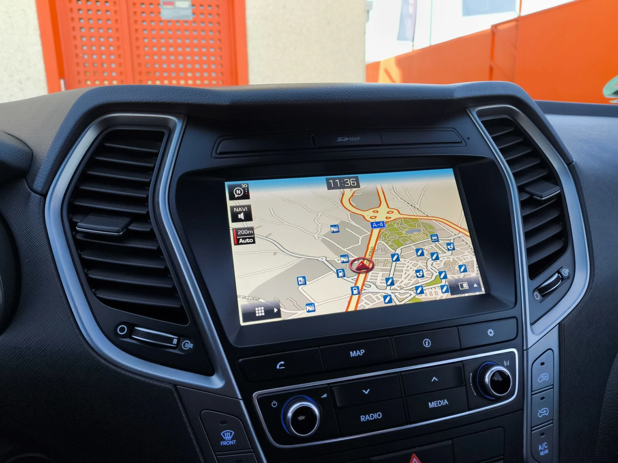 Hyundai Santa Fe 2.2 CRDI Tecno 4x2 Auto 147 kW (200 CV) - Foto 16