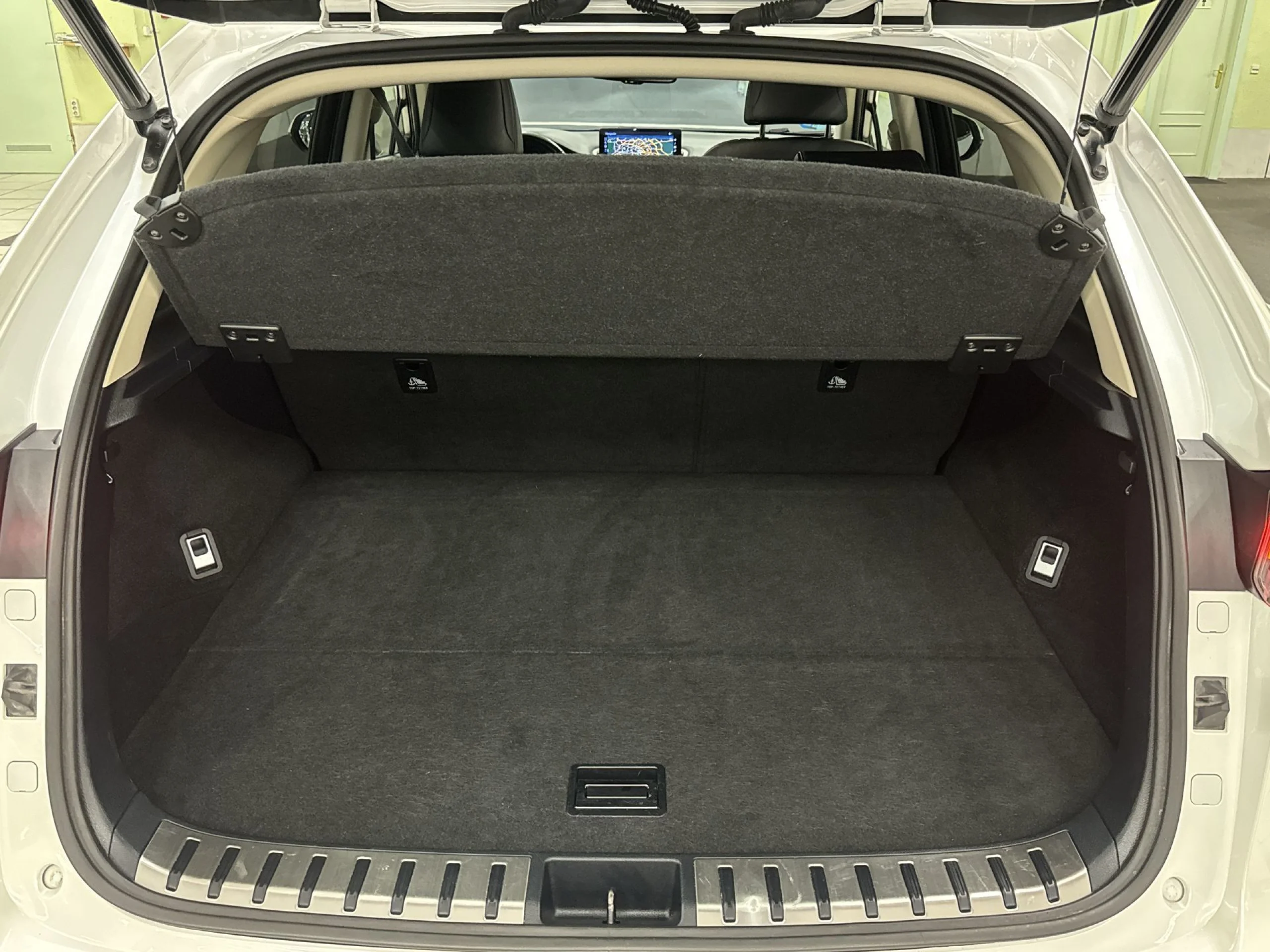 Lexus NX 300h Executive 4WD 145 kW (197 CV) - Foto 20