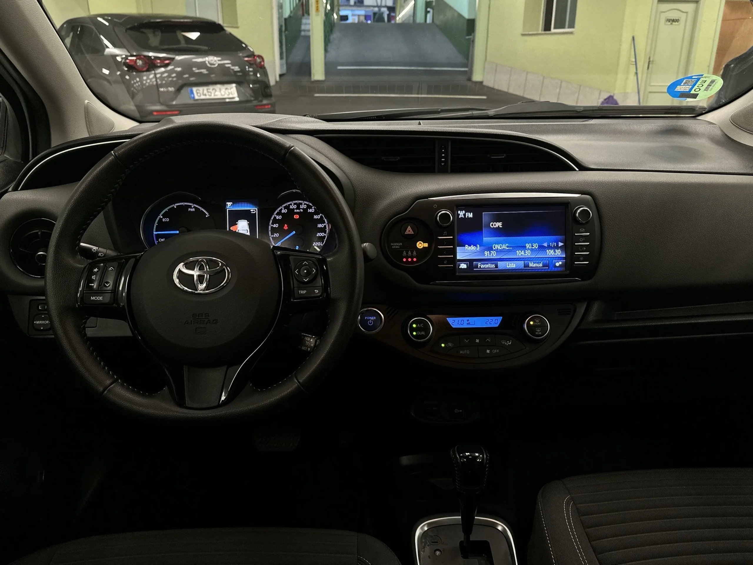Toyota Yaris 1.5 Hybrid Active 74 kW (100 CV) - Foto 7