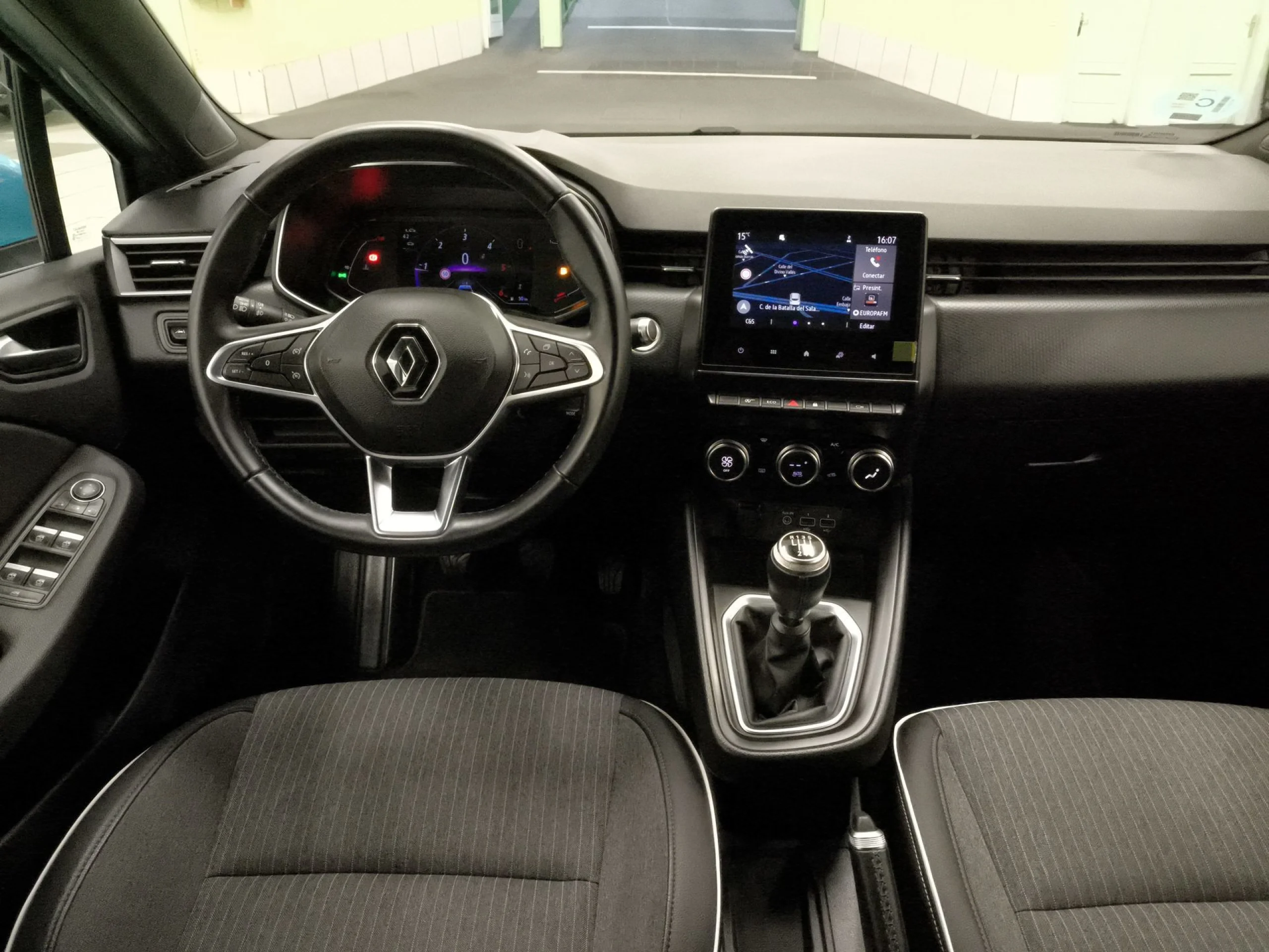 Renault Clio Zen Blue dCi 85 kW (115 CV) - Foto 18