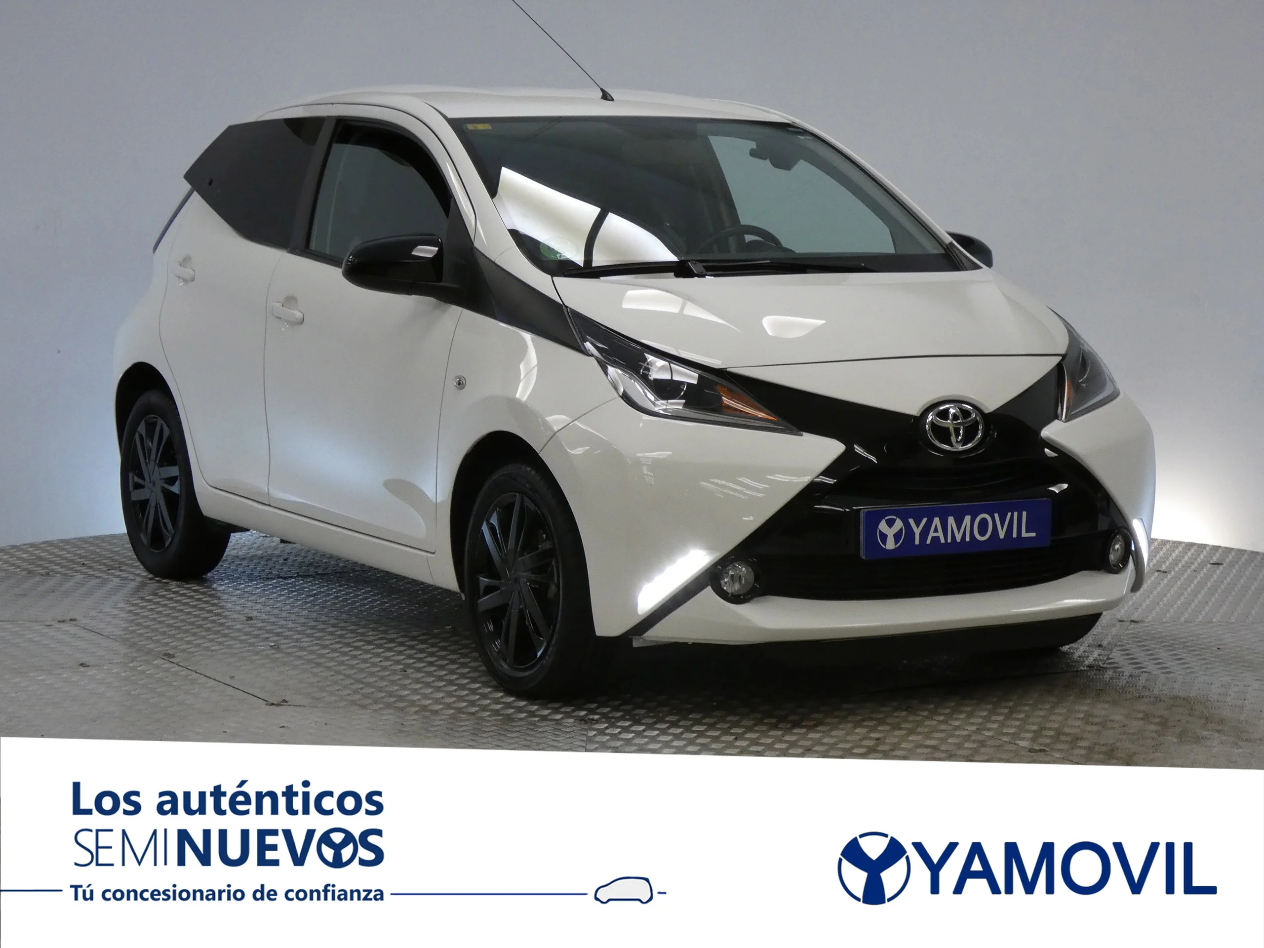 Toyota Aygo 1.0 X-PLAY Aut - Foto 2