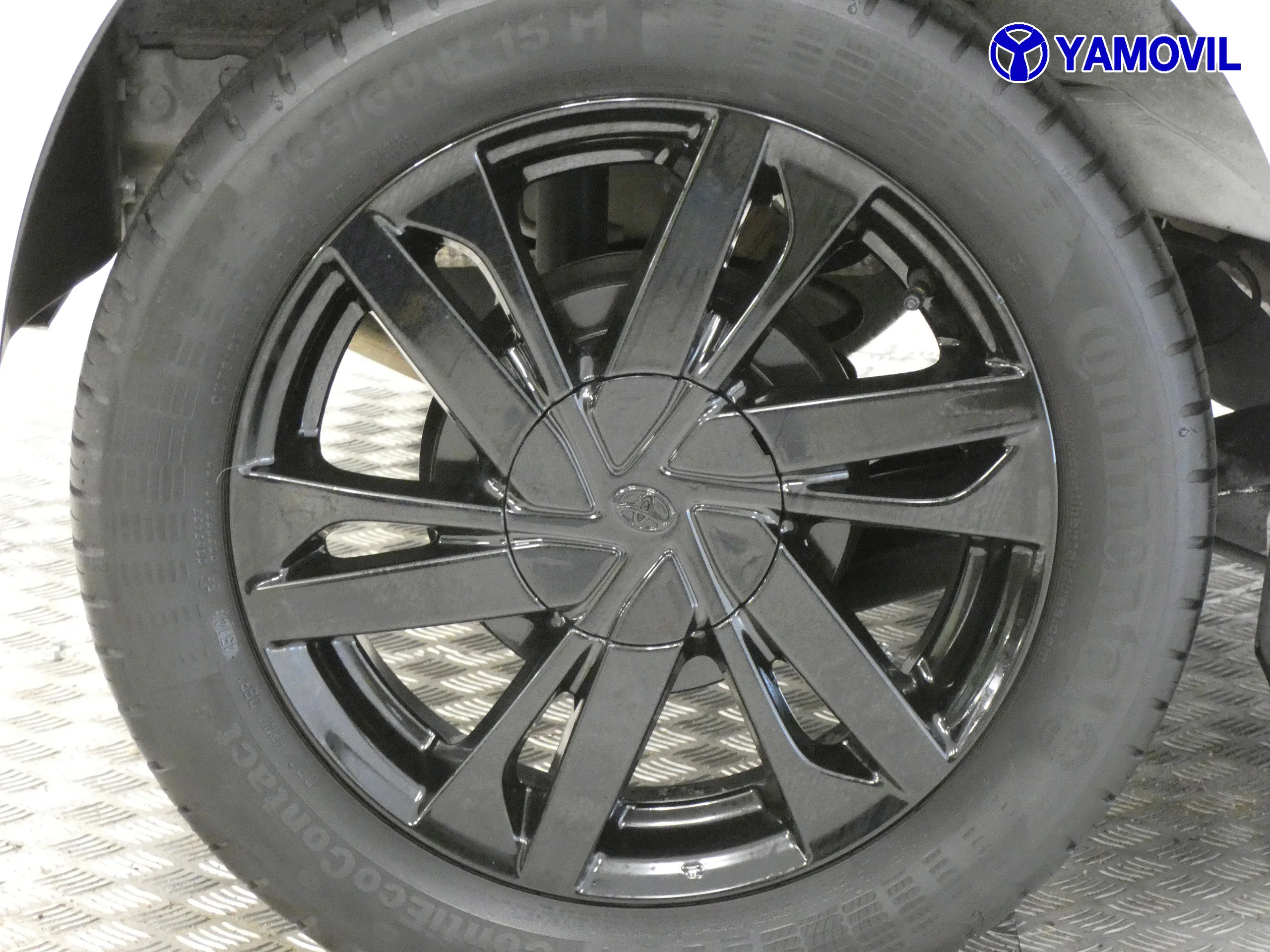 Toyota Aygo 1.0 X-PLAY Aut - Foto 11