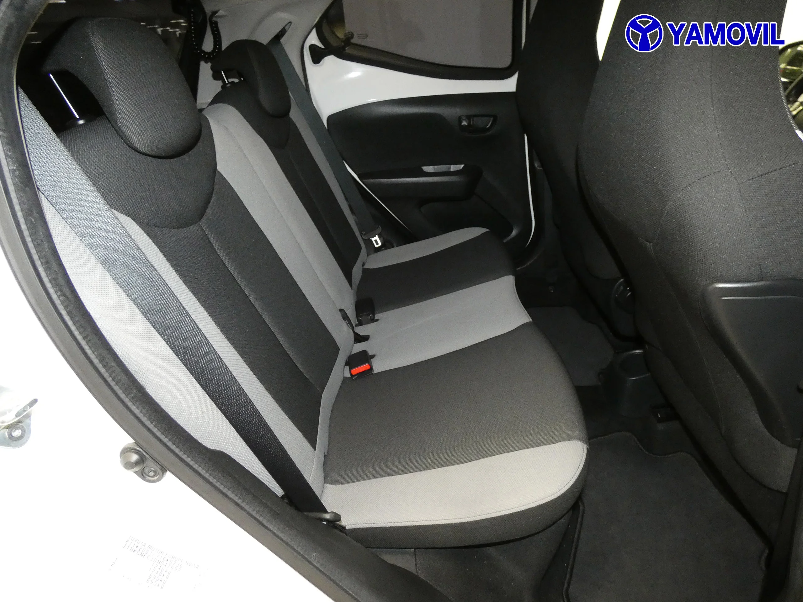 Toyota Aygo 1.0 X-PLAY Aut - Foto 15