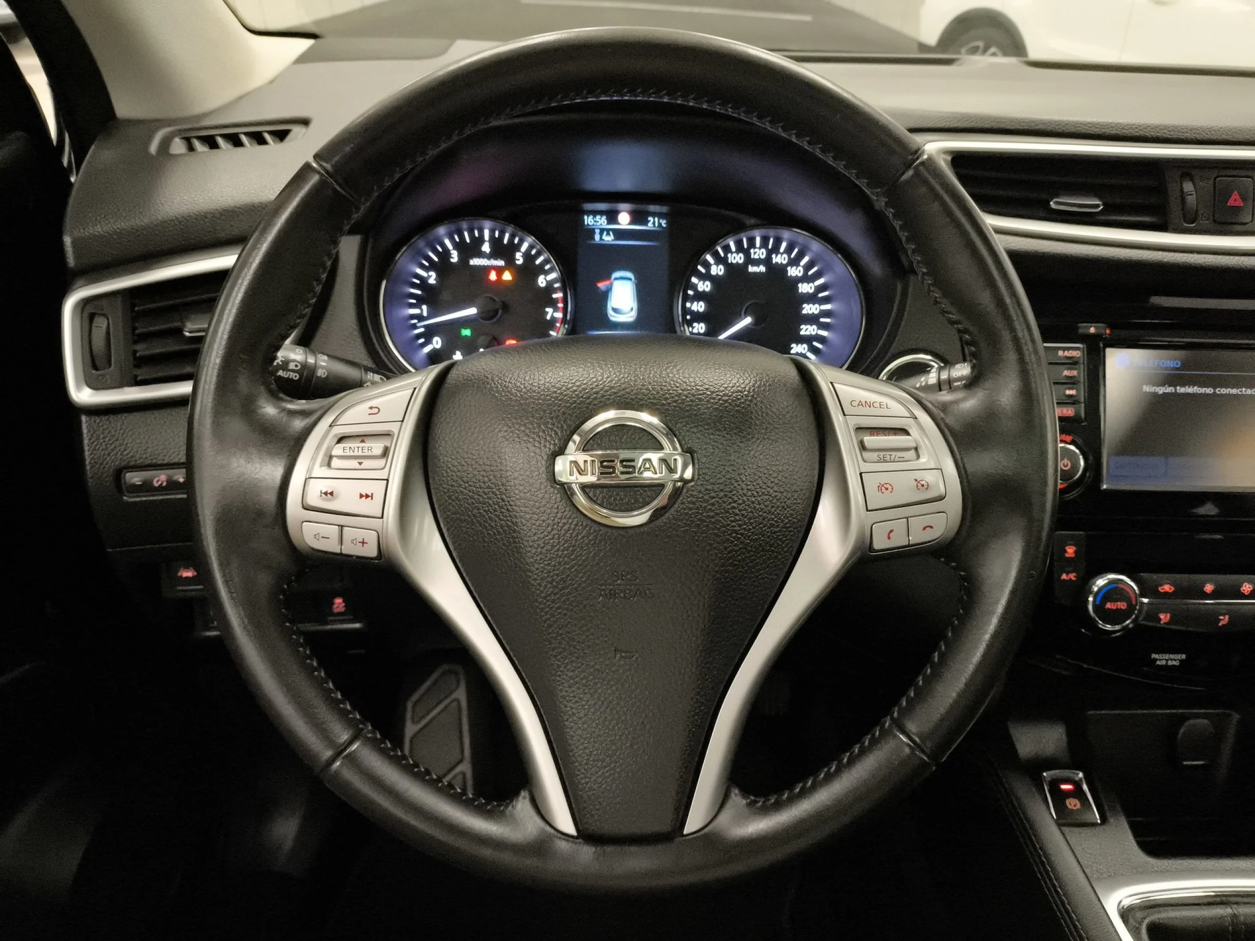 Nissan Qashqai 1.6 DIG-T Tekna Premium 4x2 120 kW (163 CV) - Foto 13