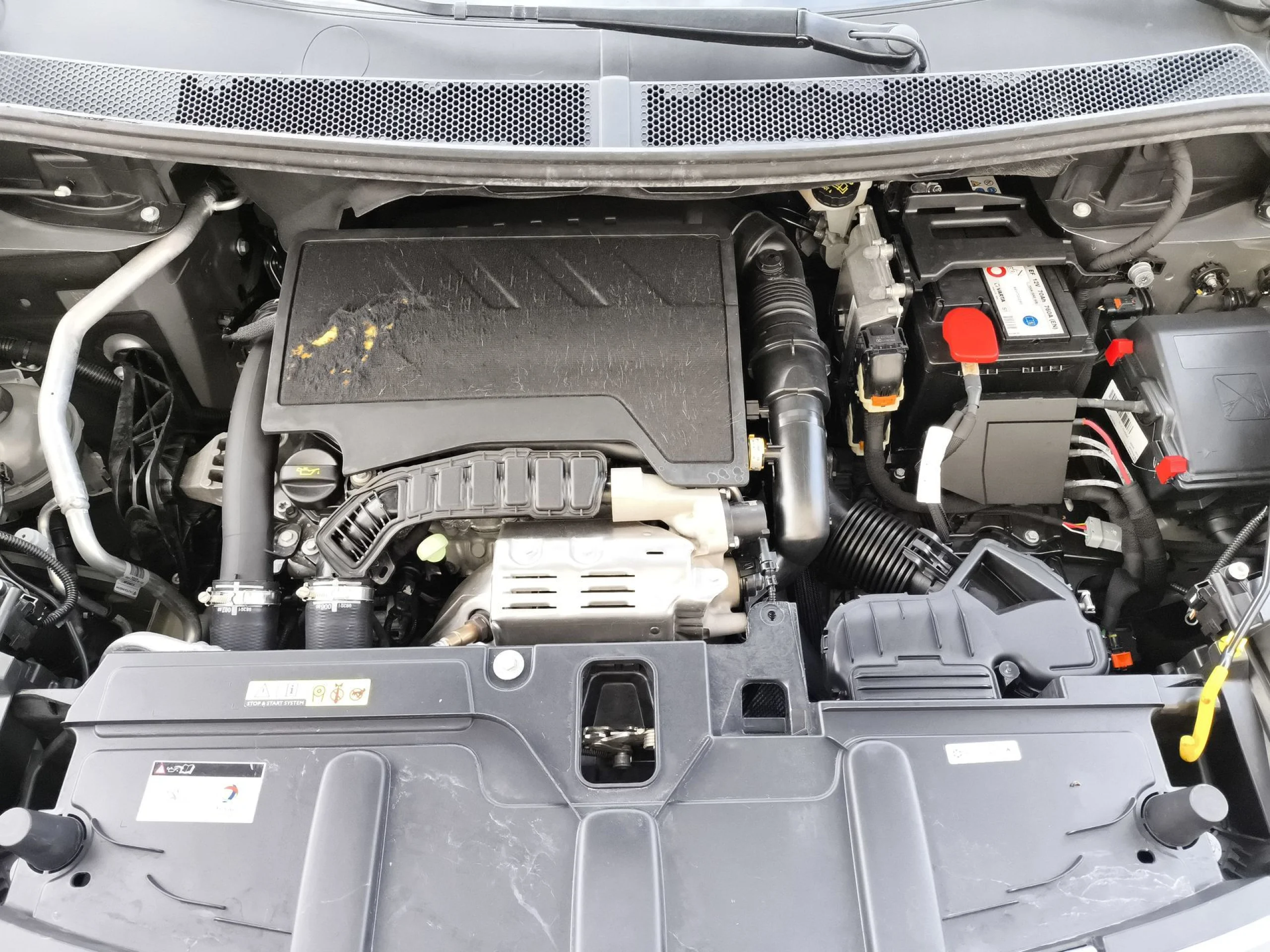 Peugeot 3008 PureTech 130 SANDS Allure 96 kW (130 CV) - Foto 22