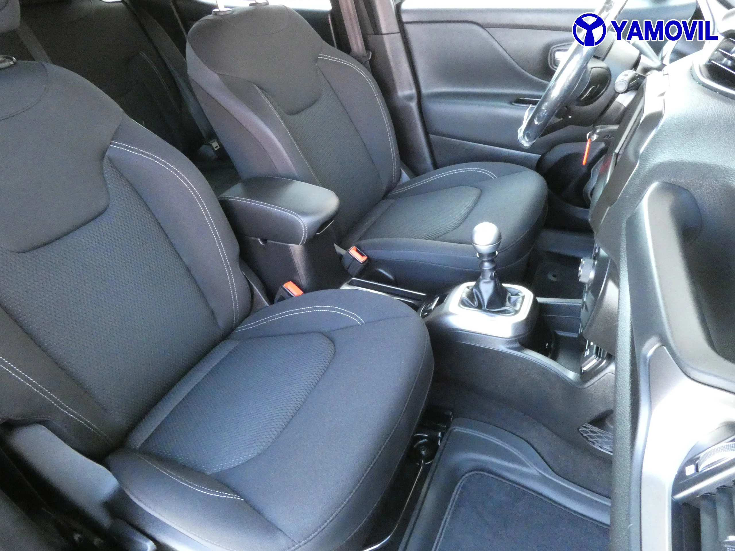 Jeep Renegade 1.4 MULTIAIR LIMITED 5P - Foto 19