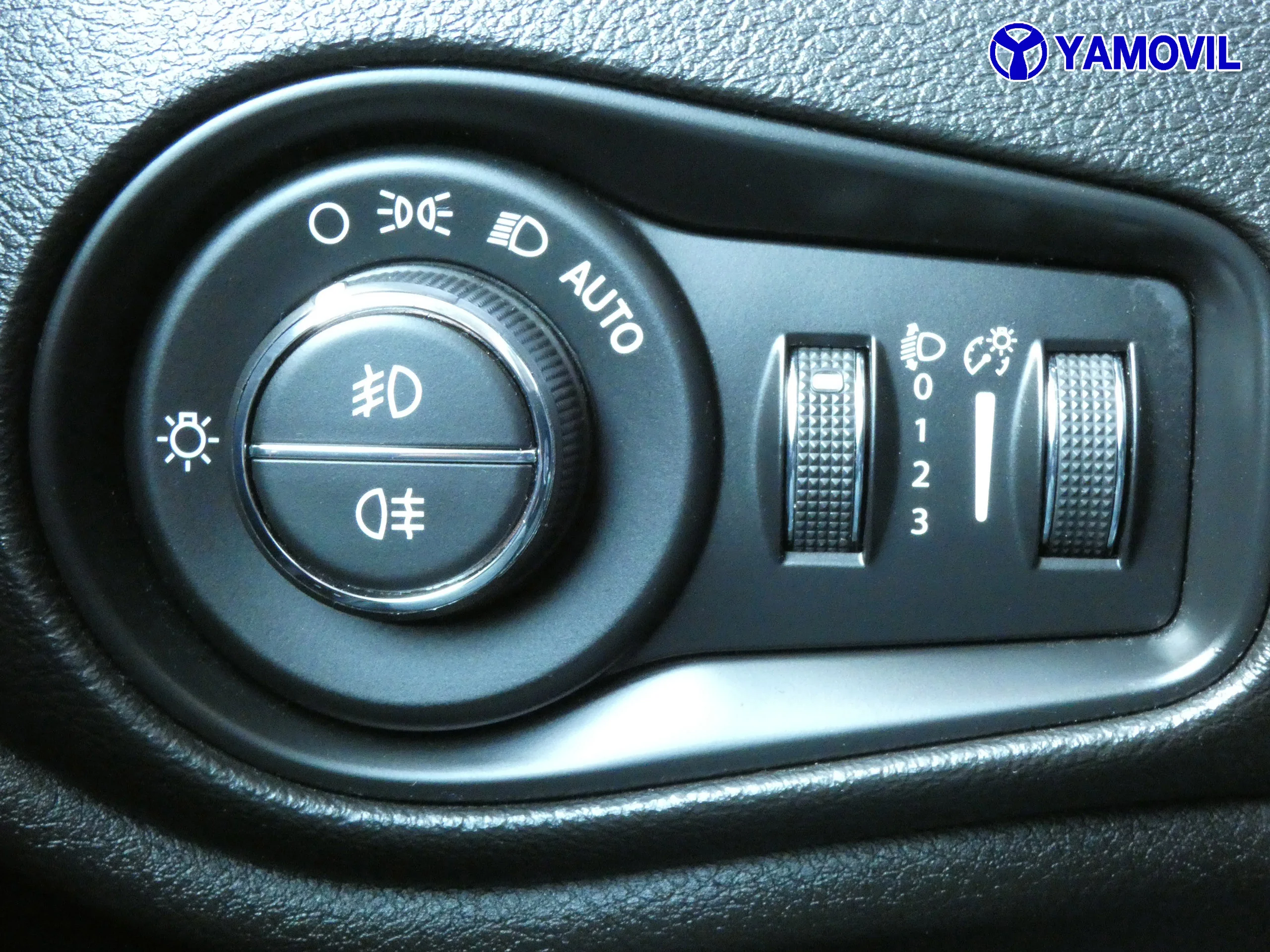 Jeep Renegade 1.4 MULTIAIR LIMITED 5P - Foto 28