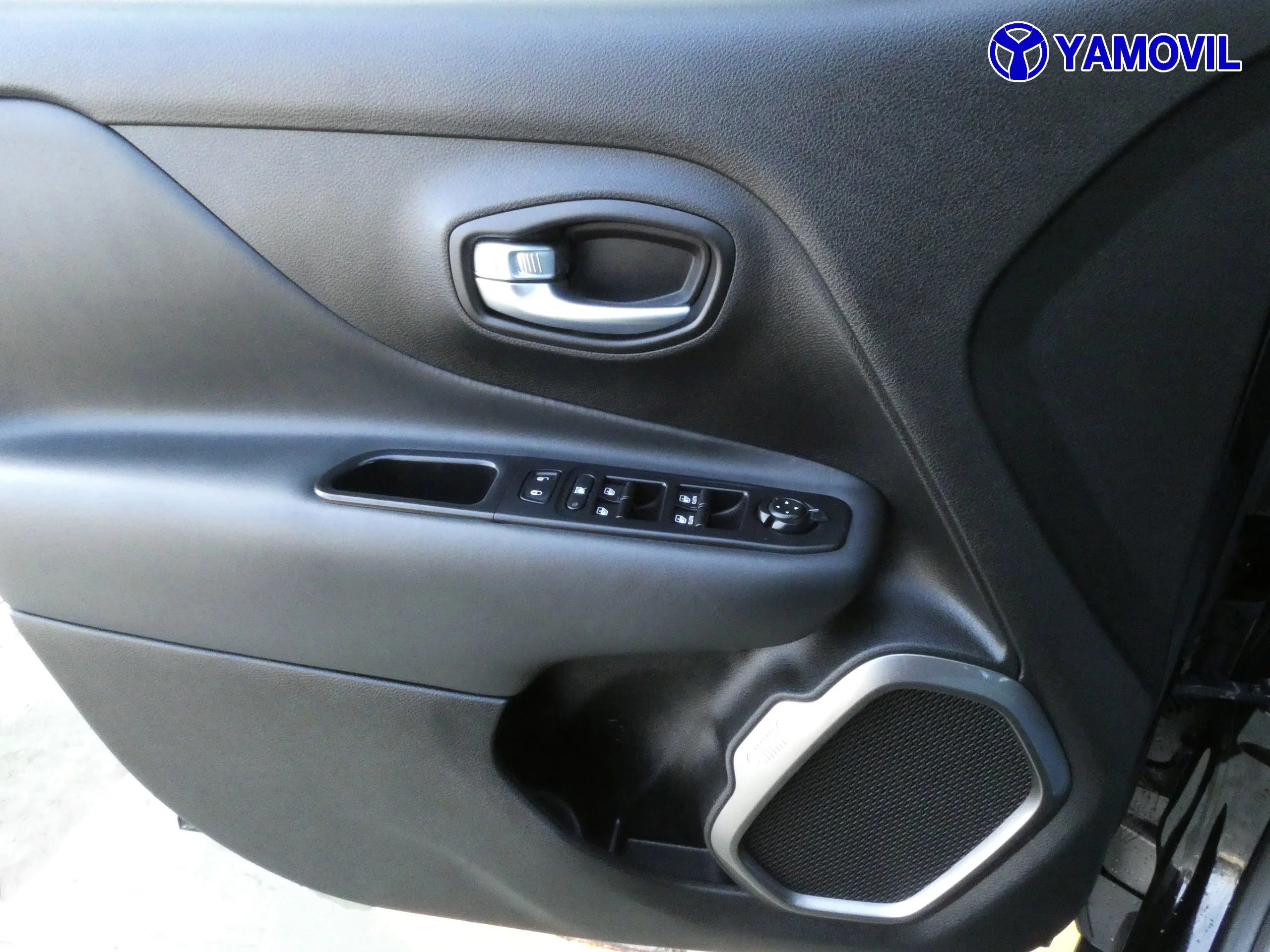 Jeep Renegade 1.4 MULTIAIR LIMITED 5P - Foto 46