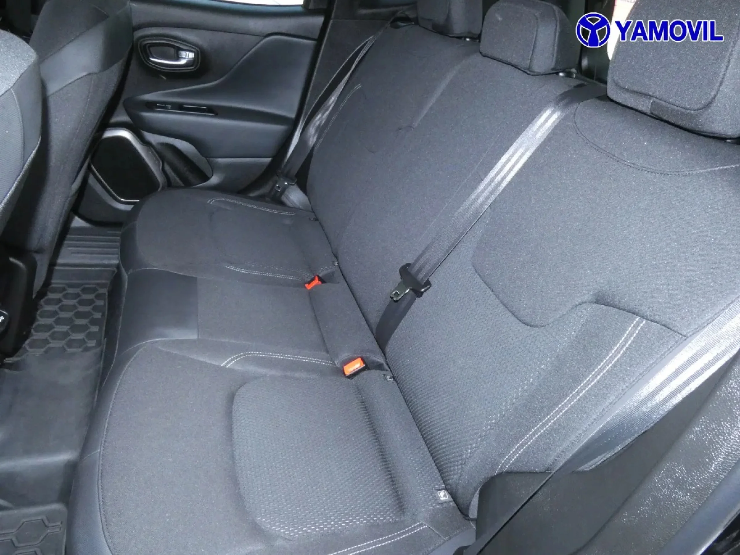 Jeep Renegade 1.4 Multiair Longitude 4x2 103 kW (140 CV) - Foto 17