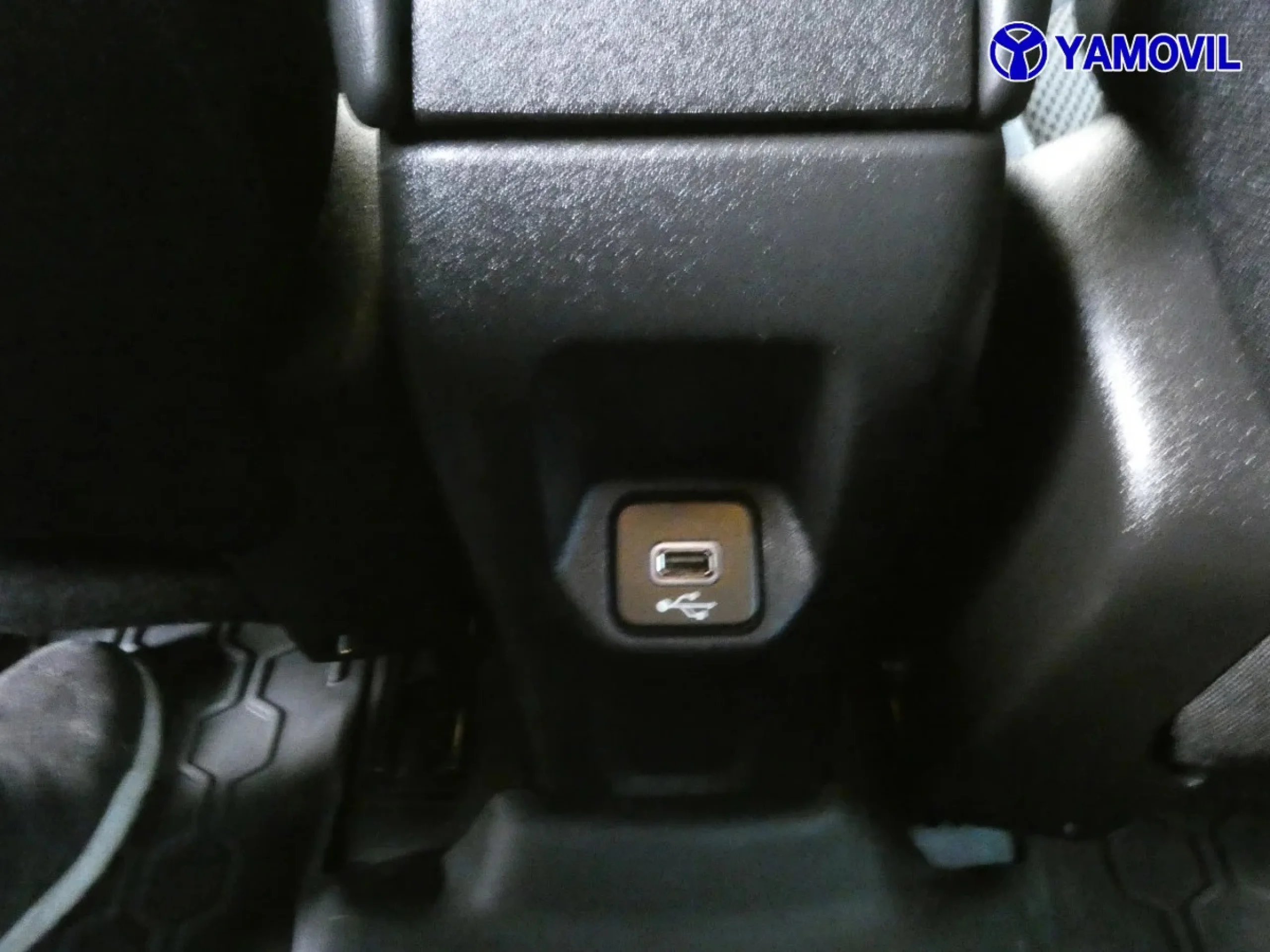Jeep Renegade 1.4 Multiair Longitude 4x2 103 kW (140 CV) - Foto 30