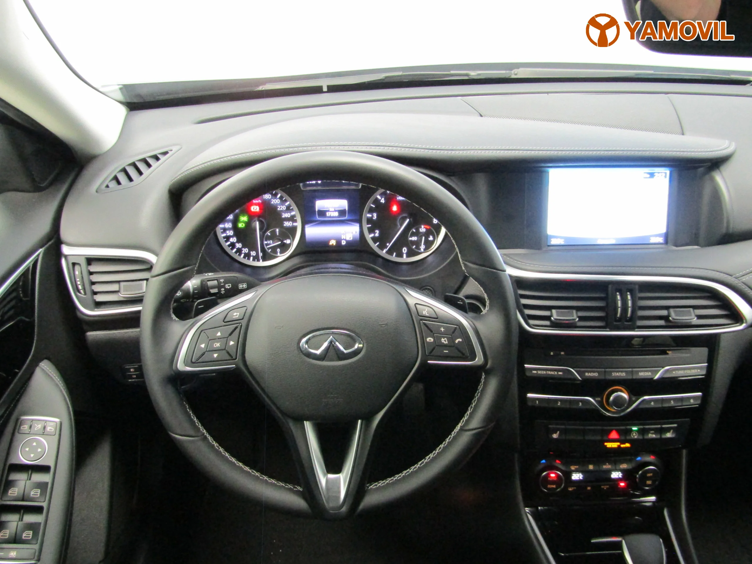 Infiniti Q30 1.6 TC PREMIUM 7DCT - Foto 17