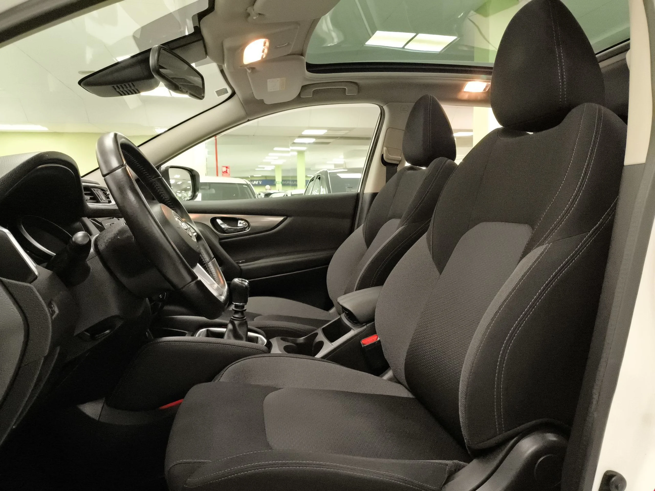 Nissan Qashqai DIG-T 140 N-Connecta 103 kW (140 CV) - Foto 8