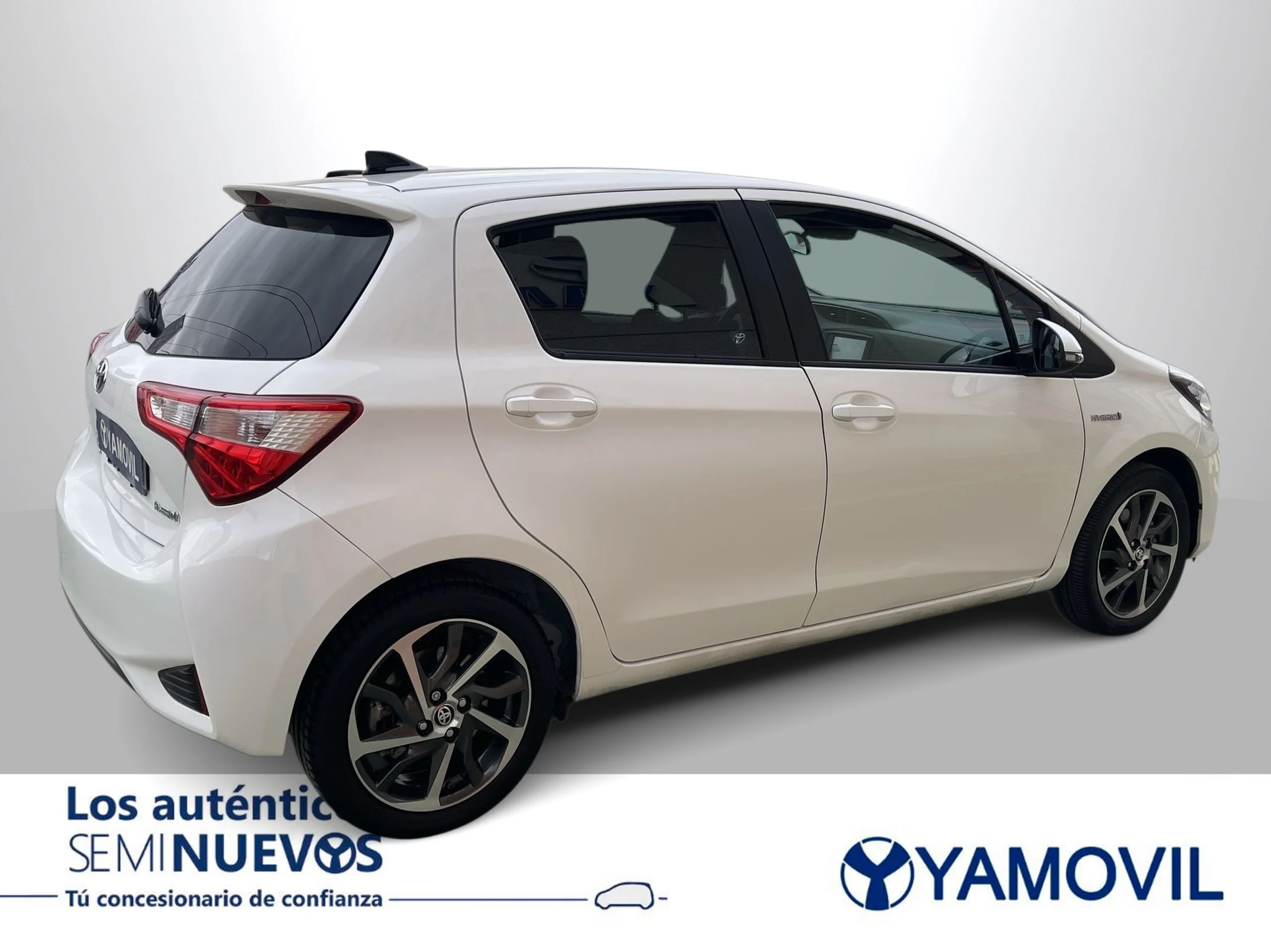 Toyota Yaris 100H Feel 74 kW (100 CV) - Foto 6