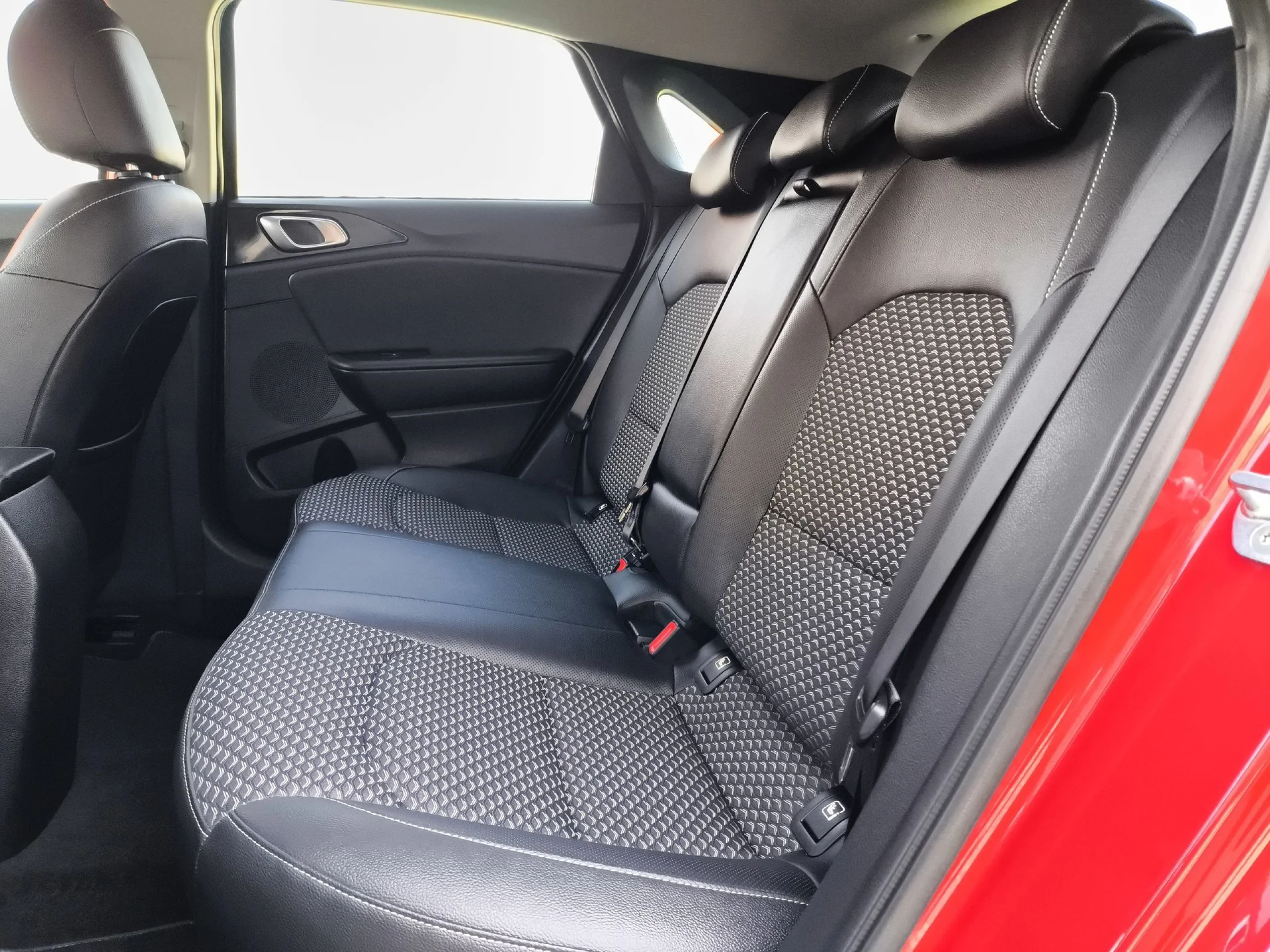 Kia Ceed 1.0 T-GDi Tech 88 kW (120 CV) - Foto 19