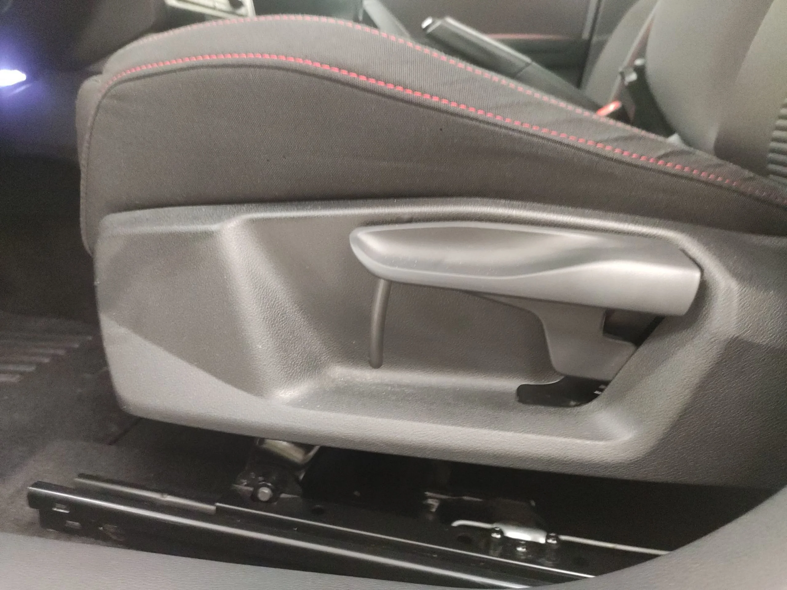 Seat Arona 1.0 TGI FR Go 66 kW (90 CV) - Foto 9