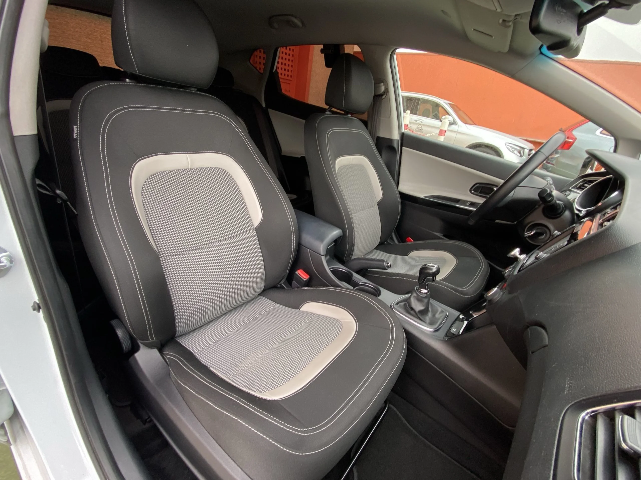 Kia Ceed 1.4 CRDi WGT Concept 66 kW (90 CV) - Foto 21
