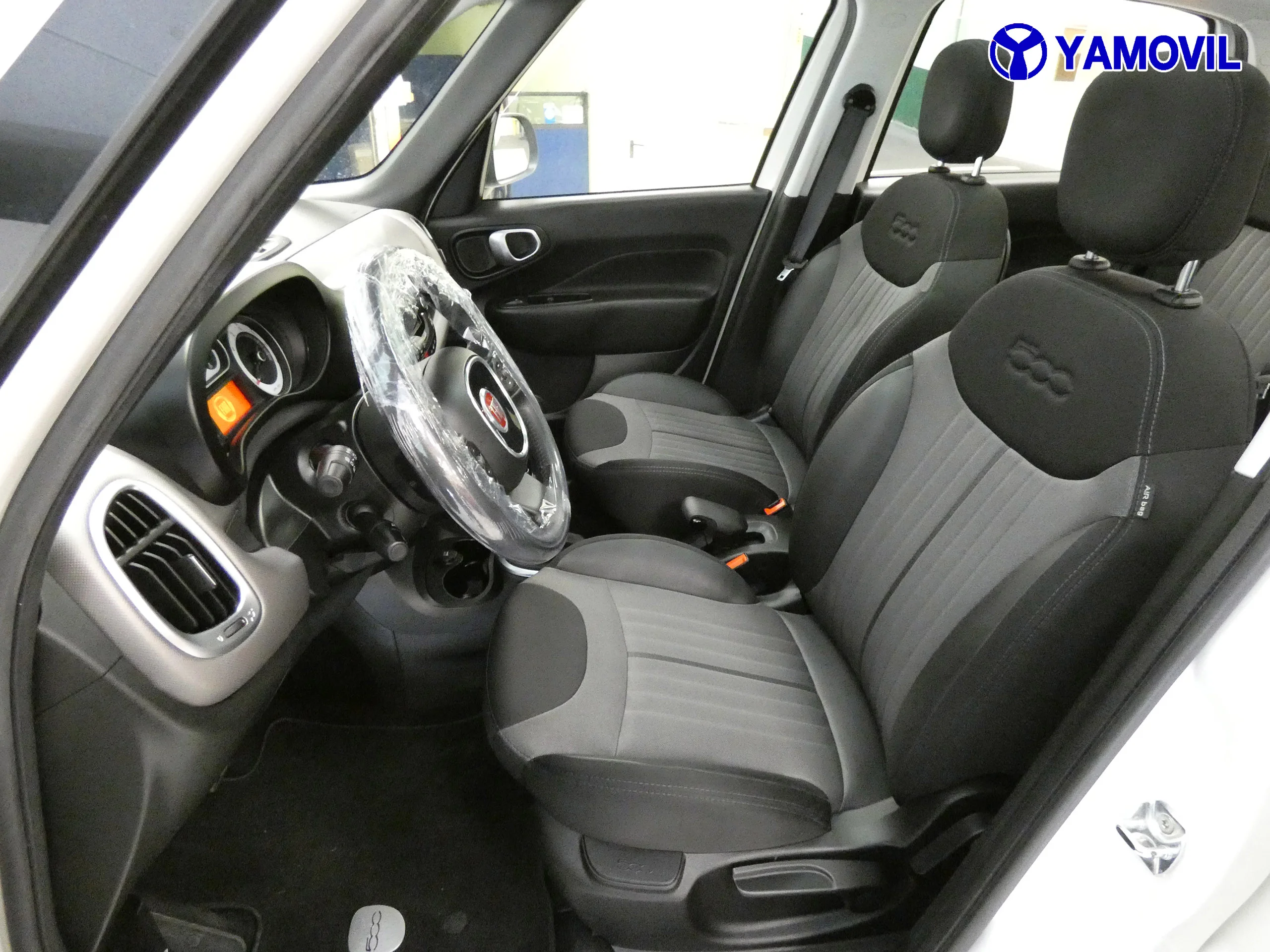 Fiat 500L 1.3 MJT LOUNGE AUTO. 5P - Foto 17