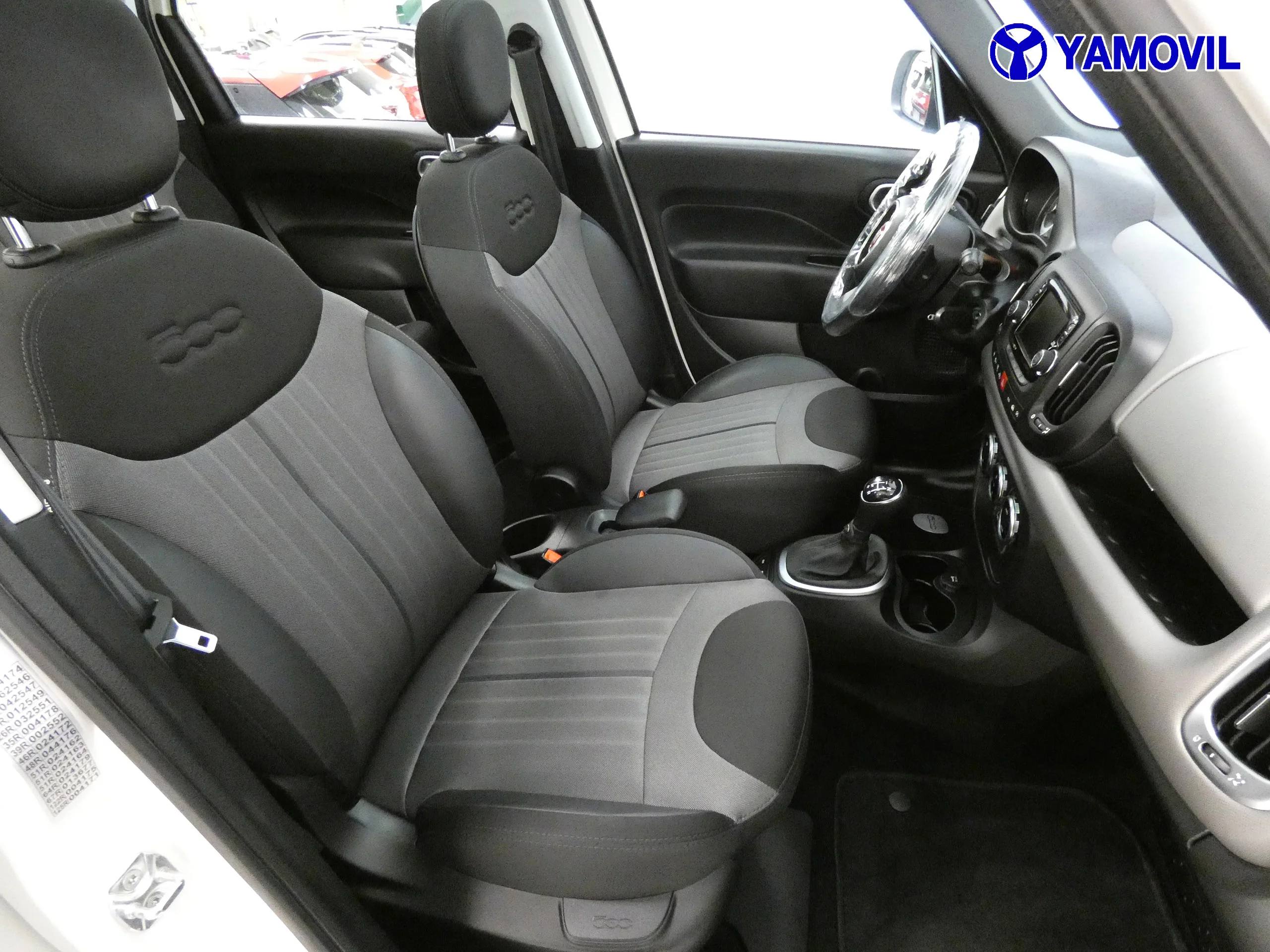 Fiat 500L 1.3 MJT LOUNGE AUTO. 5P - Foto 21