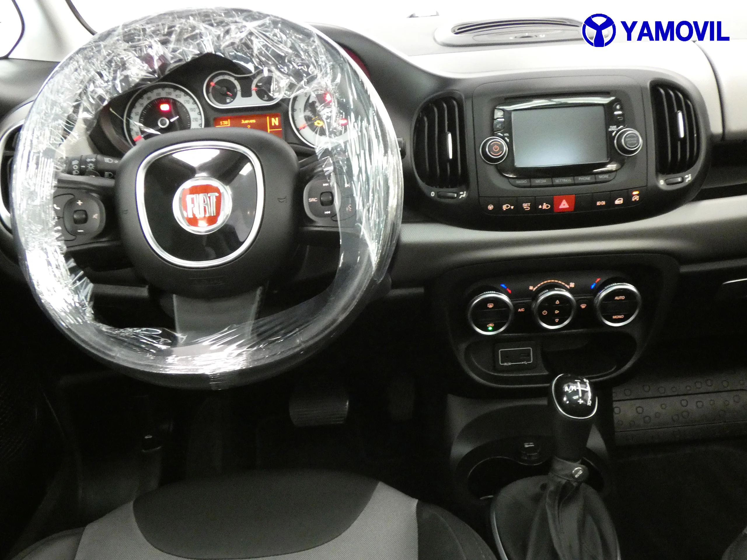 Fiat 500L 1.3 MJT LOUNGE AUTO. 5P - Foto 37