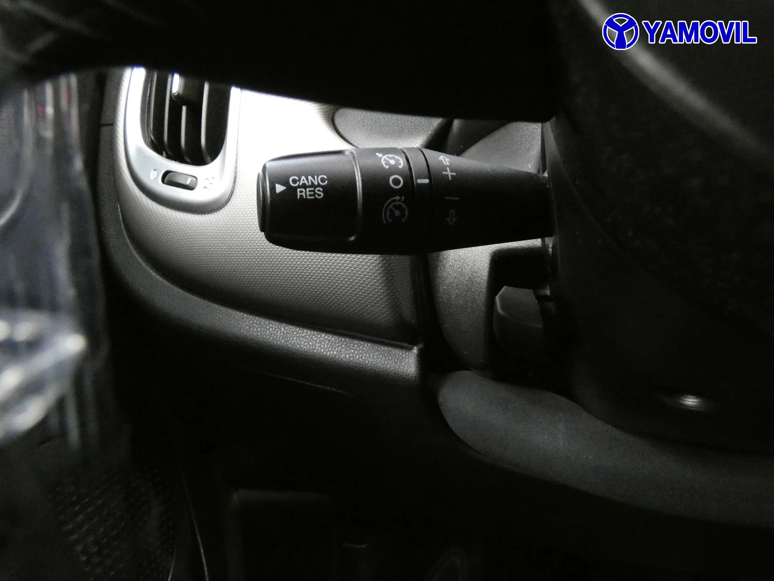 Fiat 500L 1.3 MJT LOUNGE AUTO. 5P - Foto 34