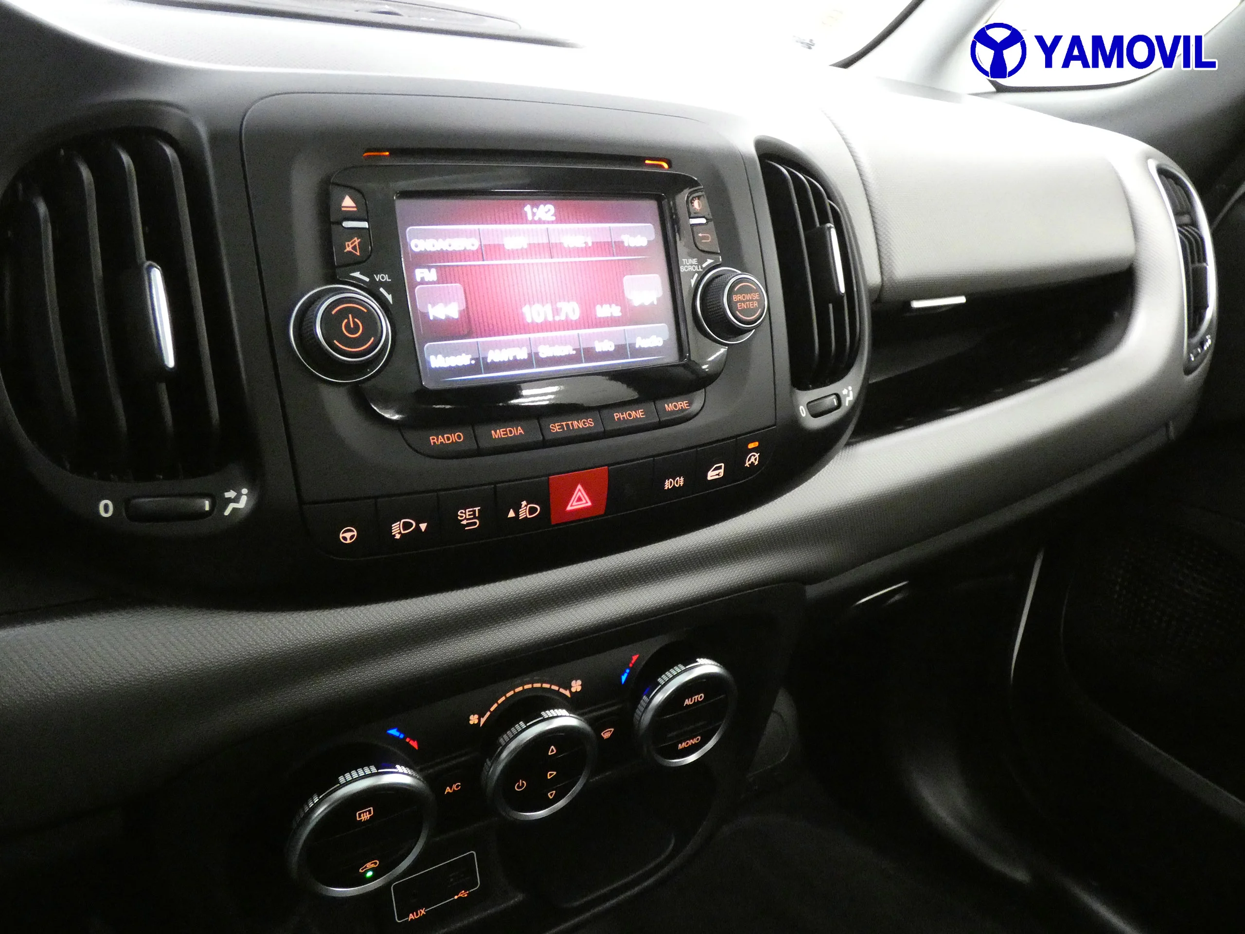 Fiat 500L 1.3 MJT LOUNGE AUTO. 5P - Foto 45