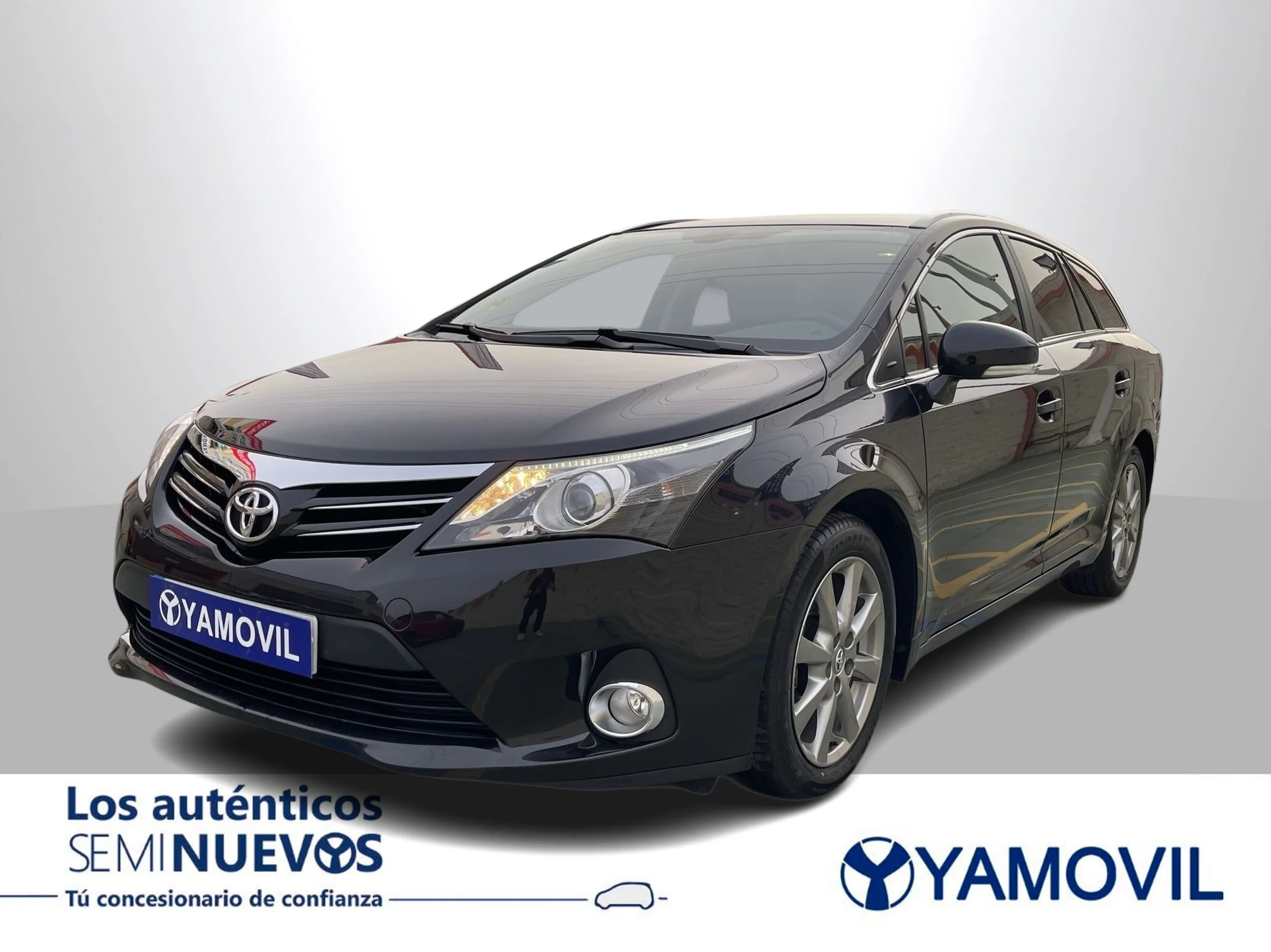 Toyota Avensis 120D Cross Sport Advance 91 kW (124 CV) - Foto 3