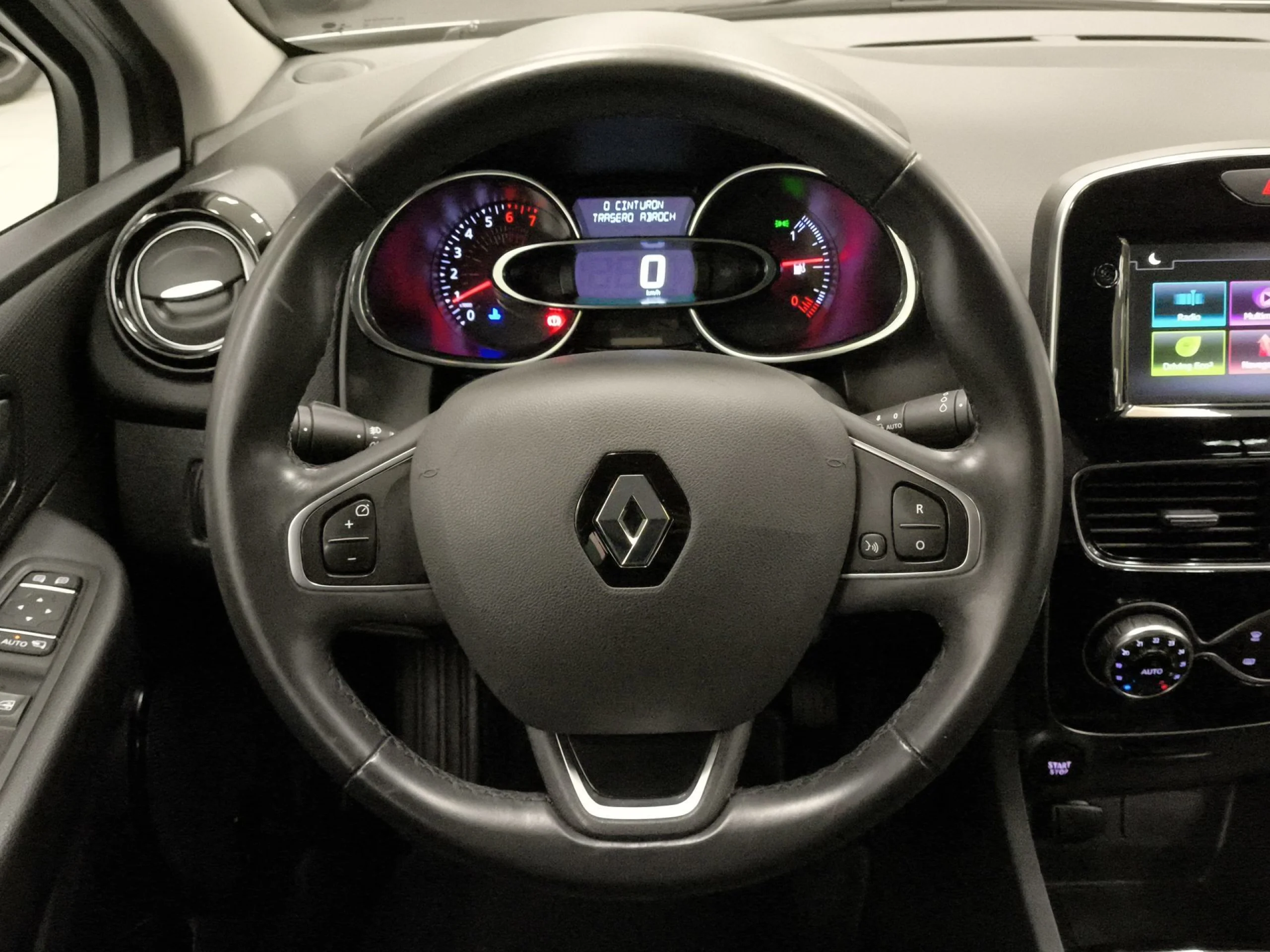 Renault Clio Zen TCe 66 kW (90 CV) - Foto 11