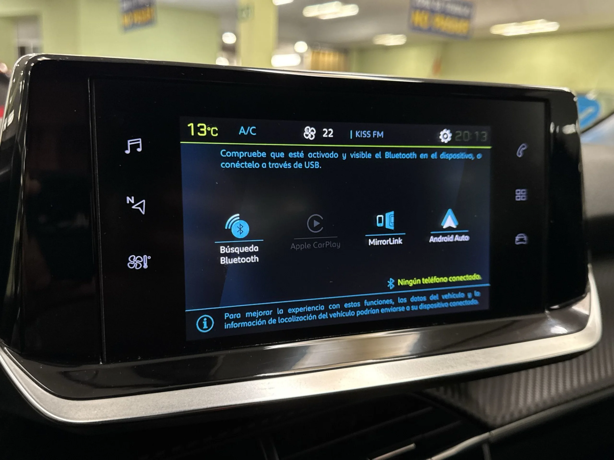 Peugeot E-208 Eléctrico Allure Pack 100 kW (136 CV) - Foto 16