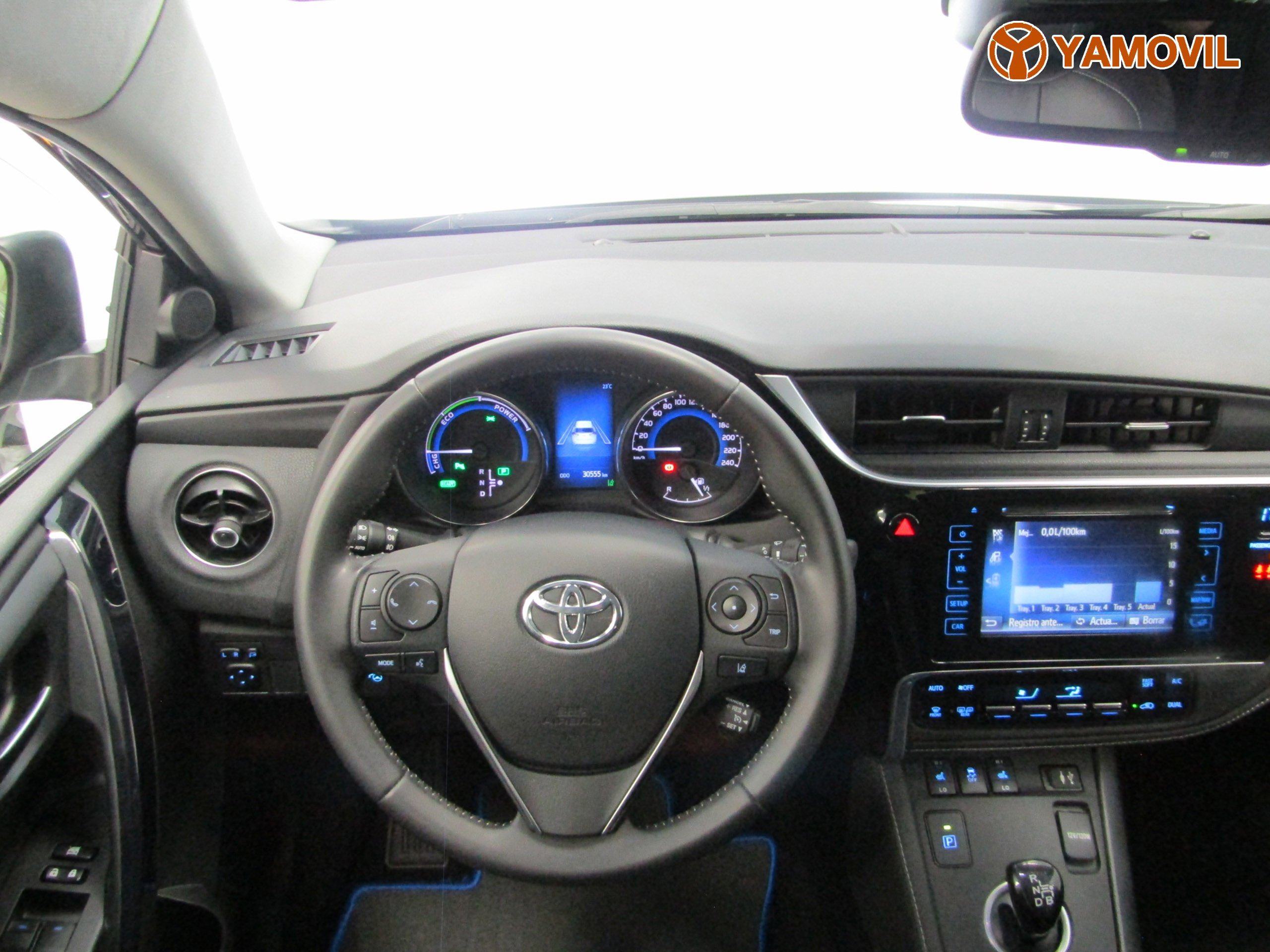 Toyota Auris ADVANCE 1.8 HYBRID - Foto 17