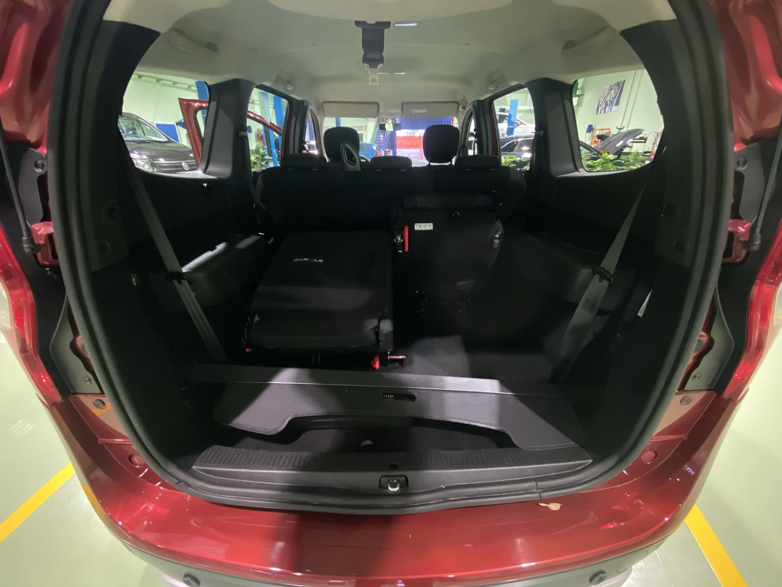 Dacia Lodgy Stepway Comfort TCe 96 kW (130 CV) GPF - Foto 19