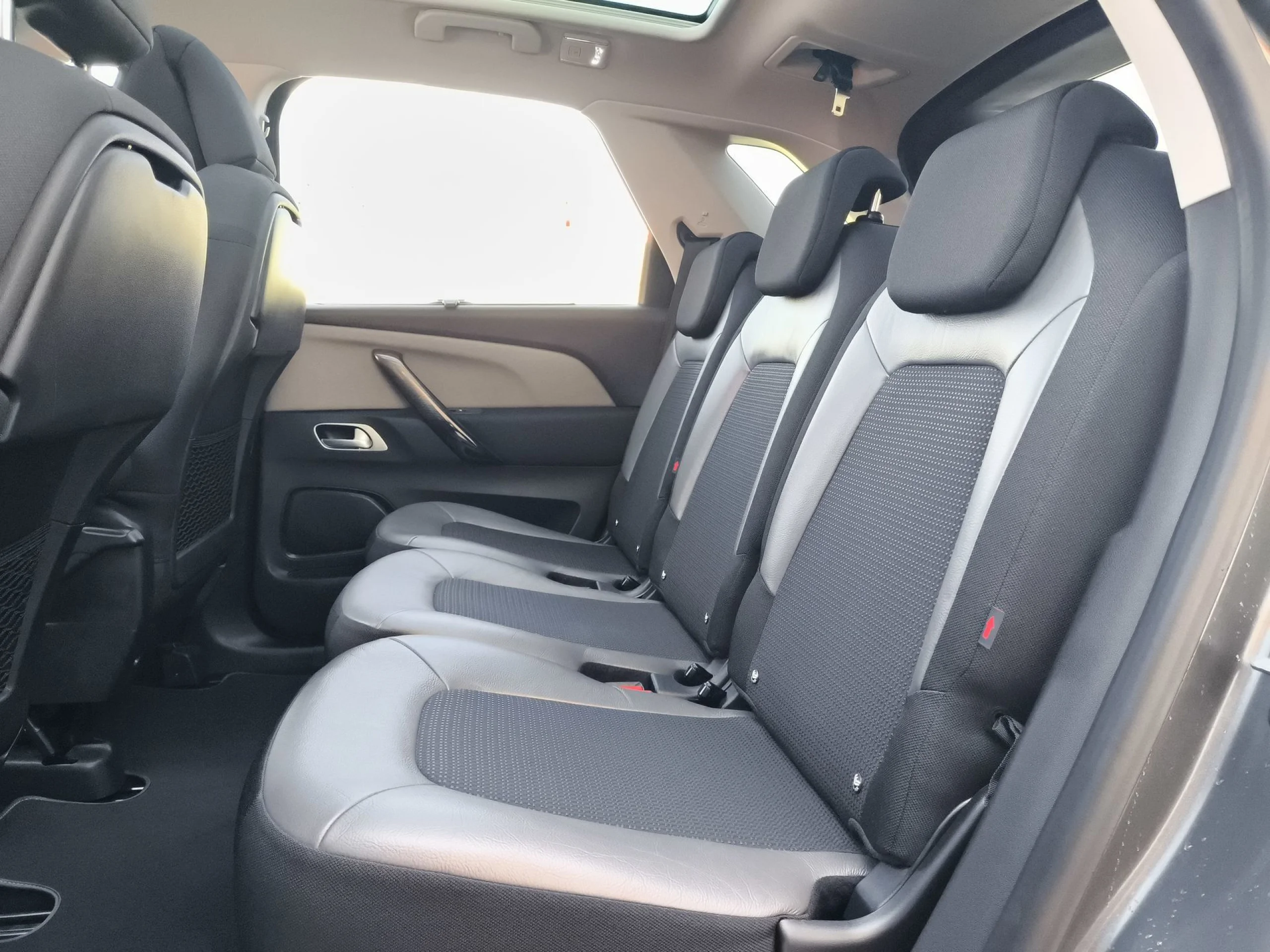 Citroen C4 Picasso PureTech 130 SANDS Shine EAT6 96 kW (130 CV) - Foto 20