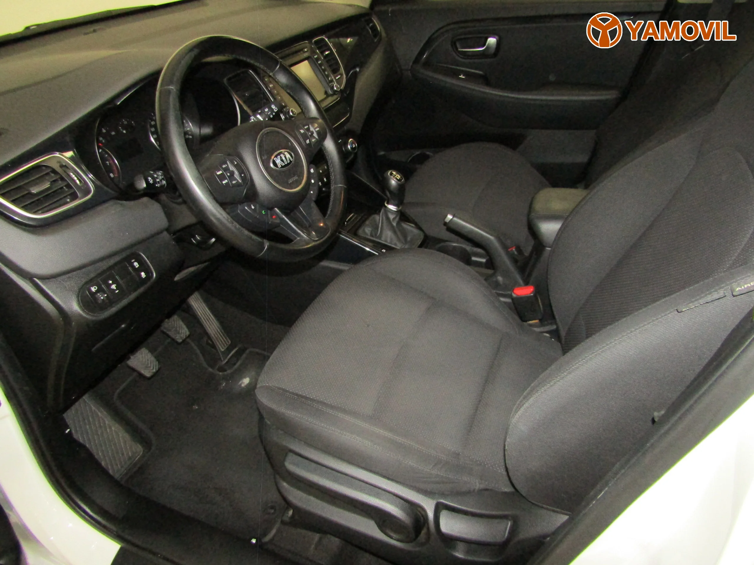 Kia Carens 1.6 XTECH ECODINAMIC  - Foto 14