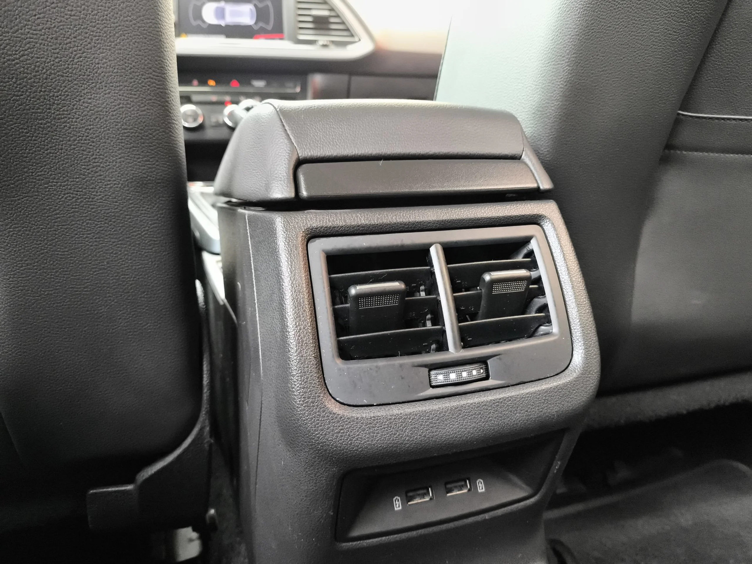 Seat León 1.0 EcoTSI SANDS Style Visio Edition Nav 85 kW (115 CV) - Foto 28