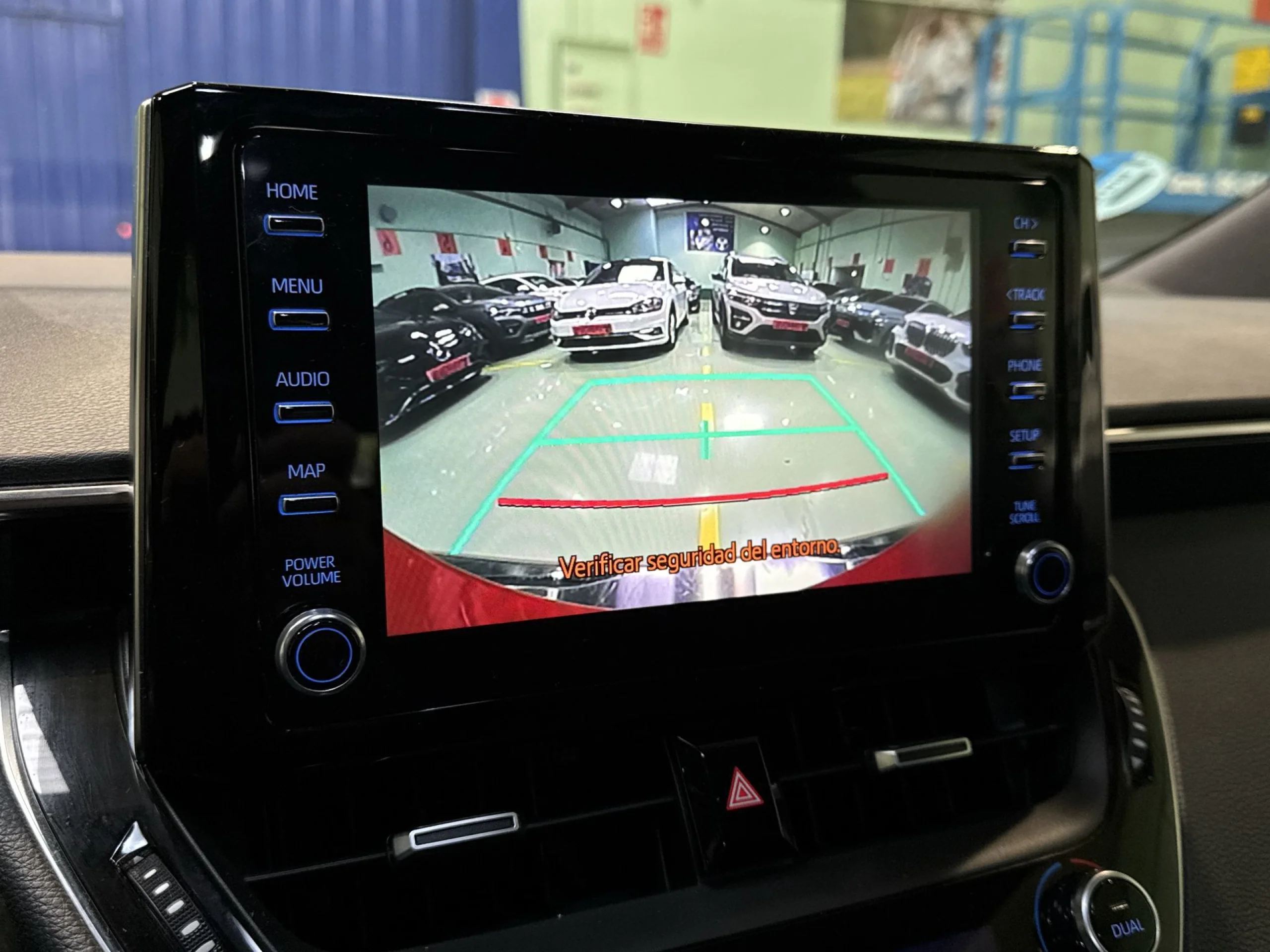 Toyota Corolla 1.8 125 Híbrido Active Tech E-CVT 90 kW (122 CV) - Foto 16