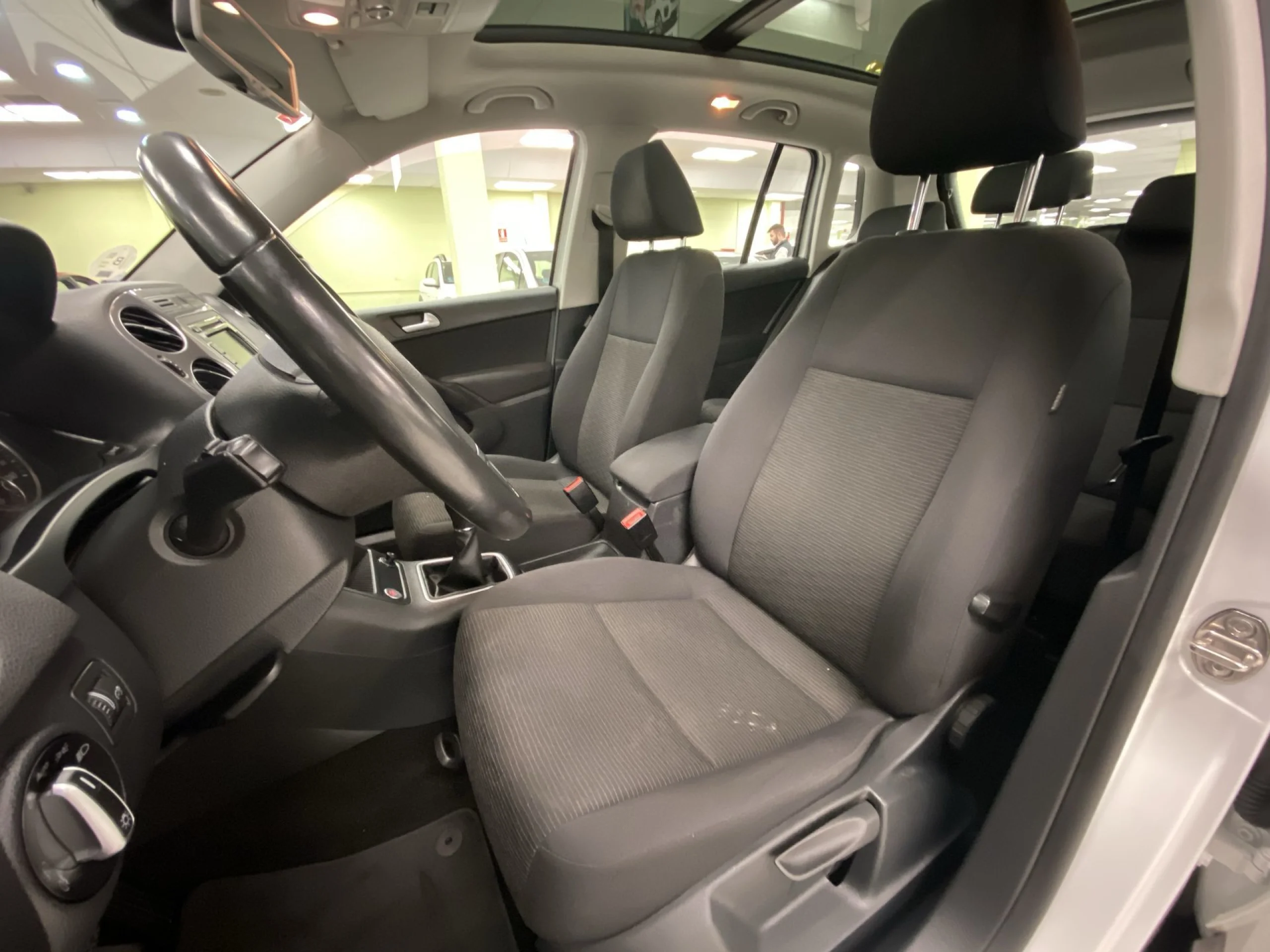 Volkswagen Tiguan Cross 2.0 TDI BMT 4x2 103 kW (140 CV) - Foto 8