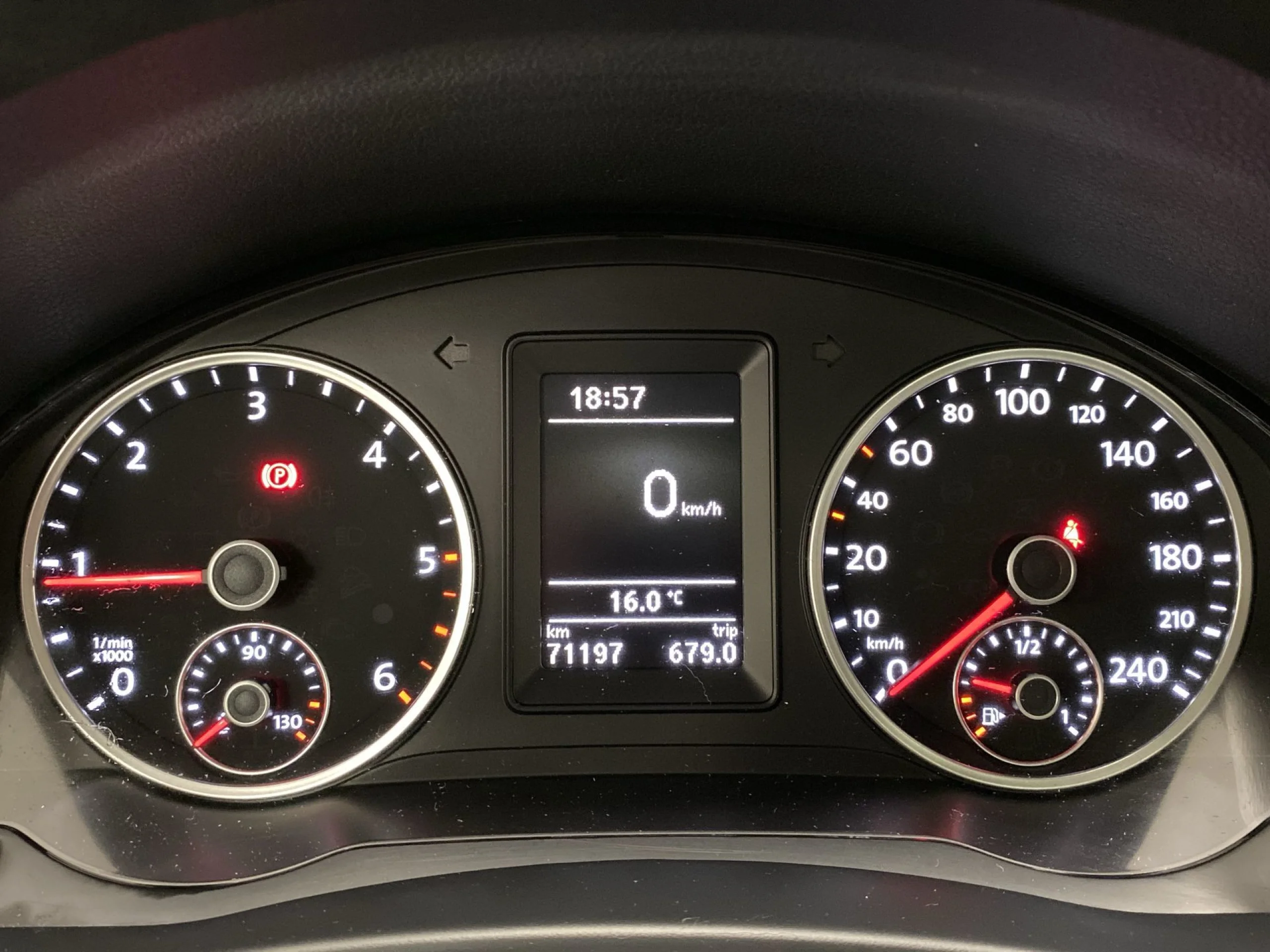 Volkswagen Tiguan Cross 2.0 TDI BMT 4x2 103 kW (140 CV) - Foto 12