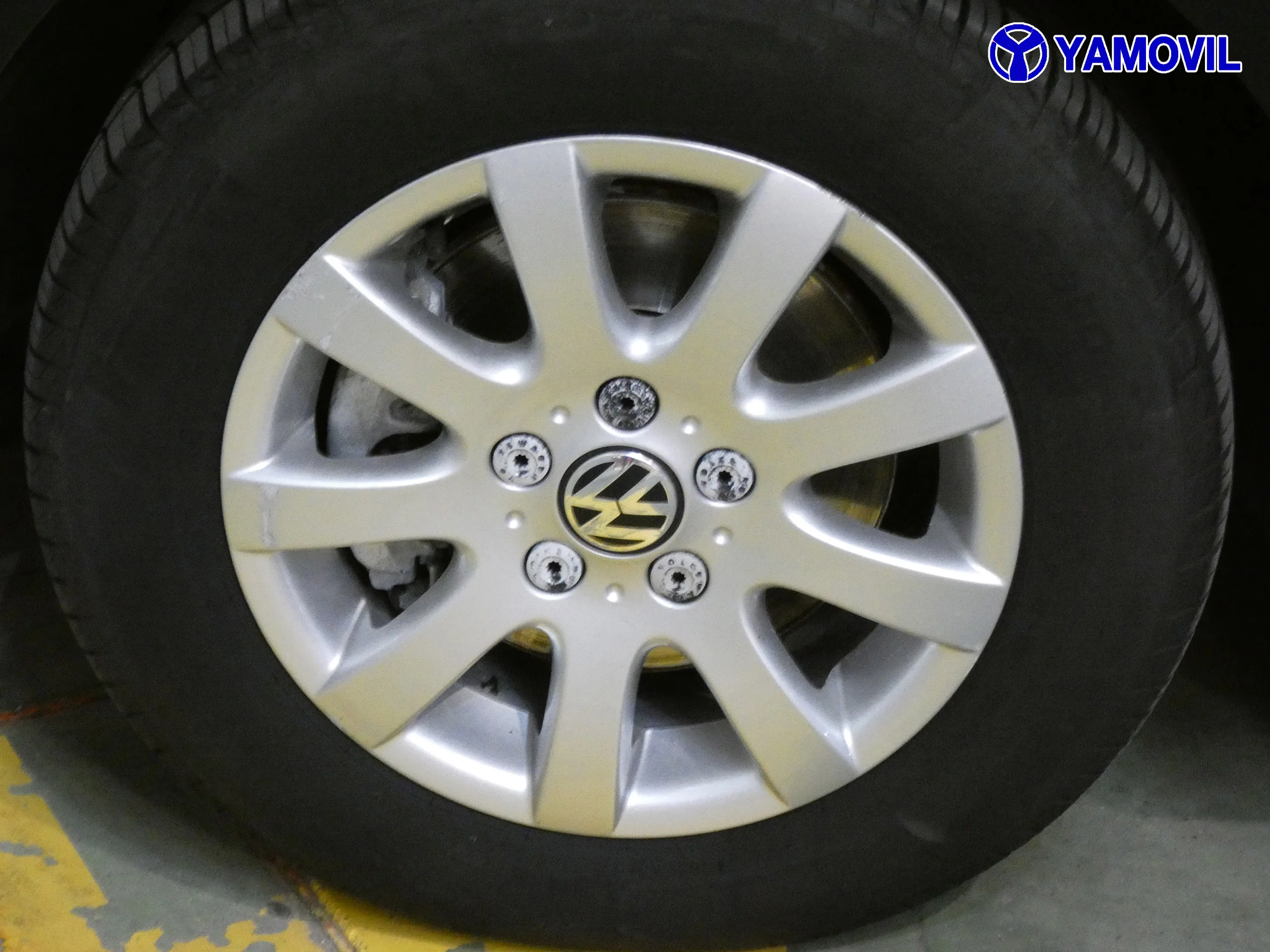 Volkswagen Touran 1.6 TDI EDITION - Foto 11