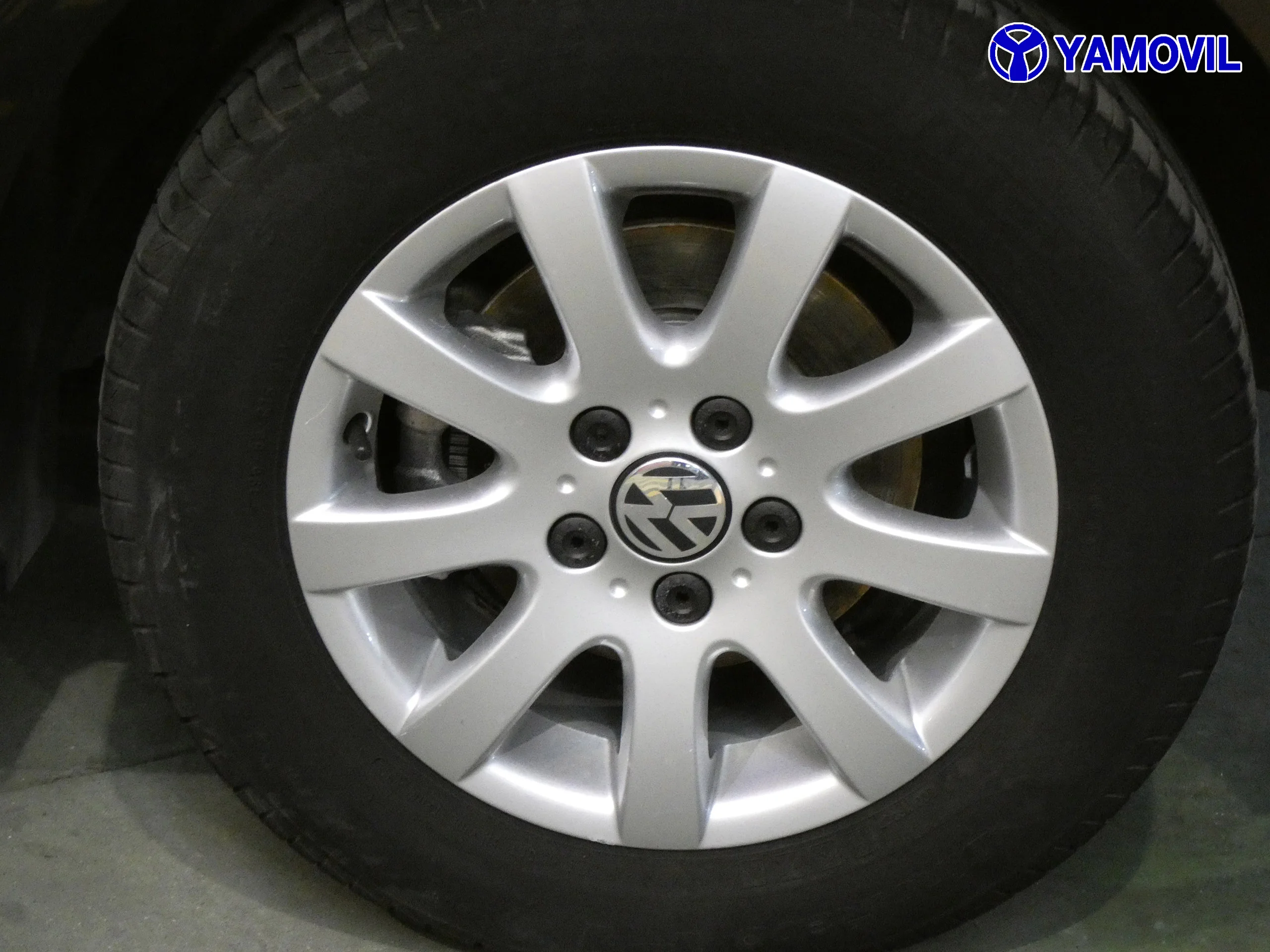 Volkswagen Touran 1.6 TDI EDITION - Foto 12