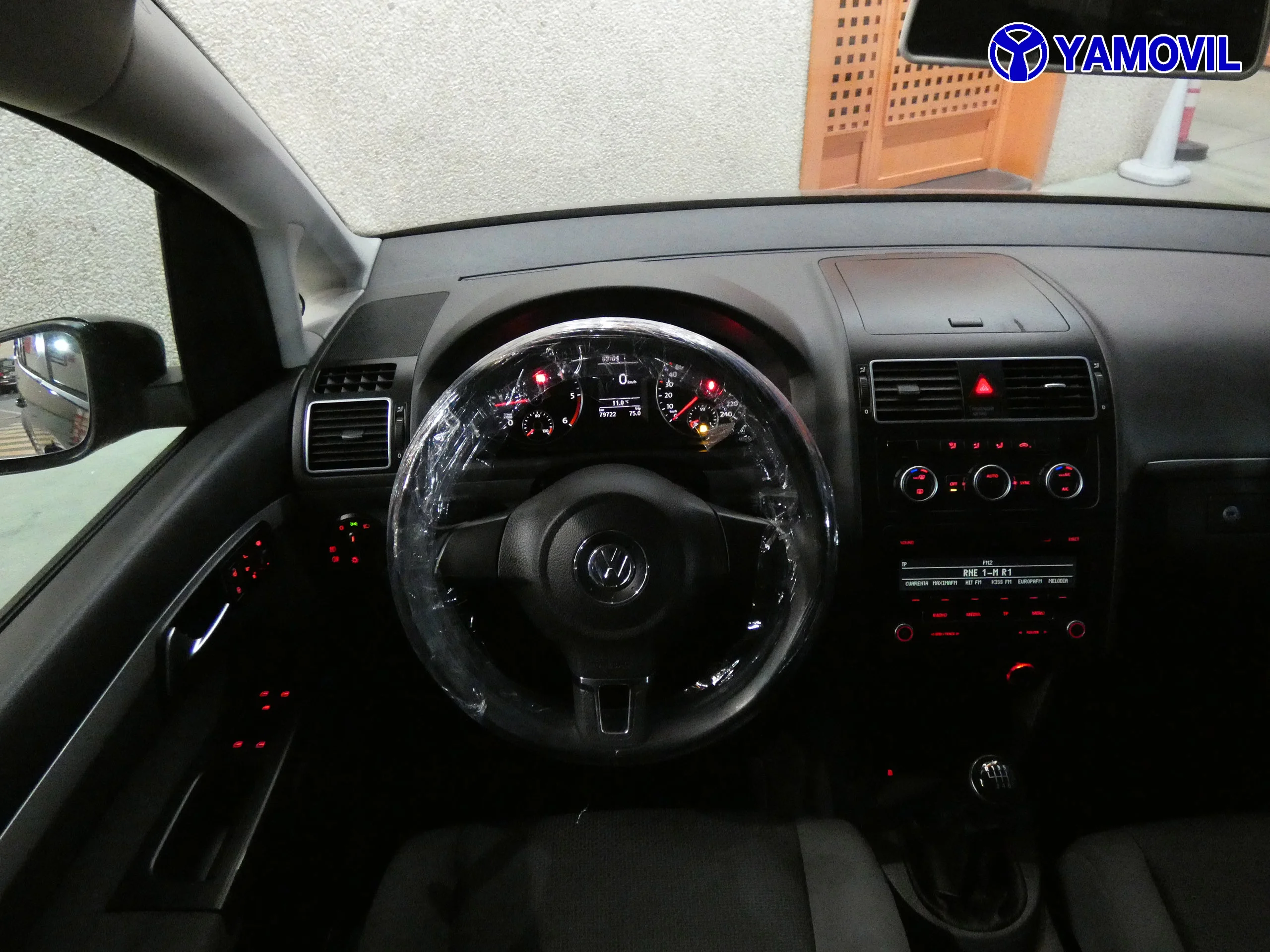 Volkswagen Touran 1.6 TDI EDITION - Foto 19