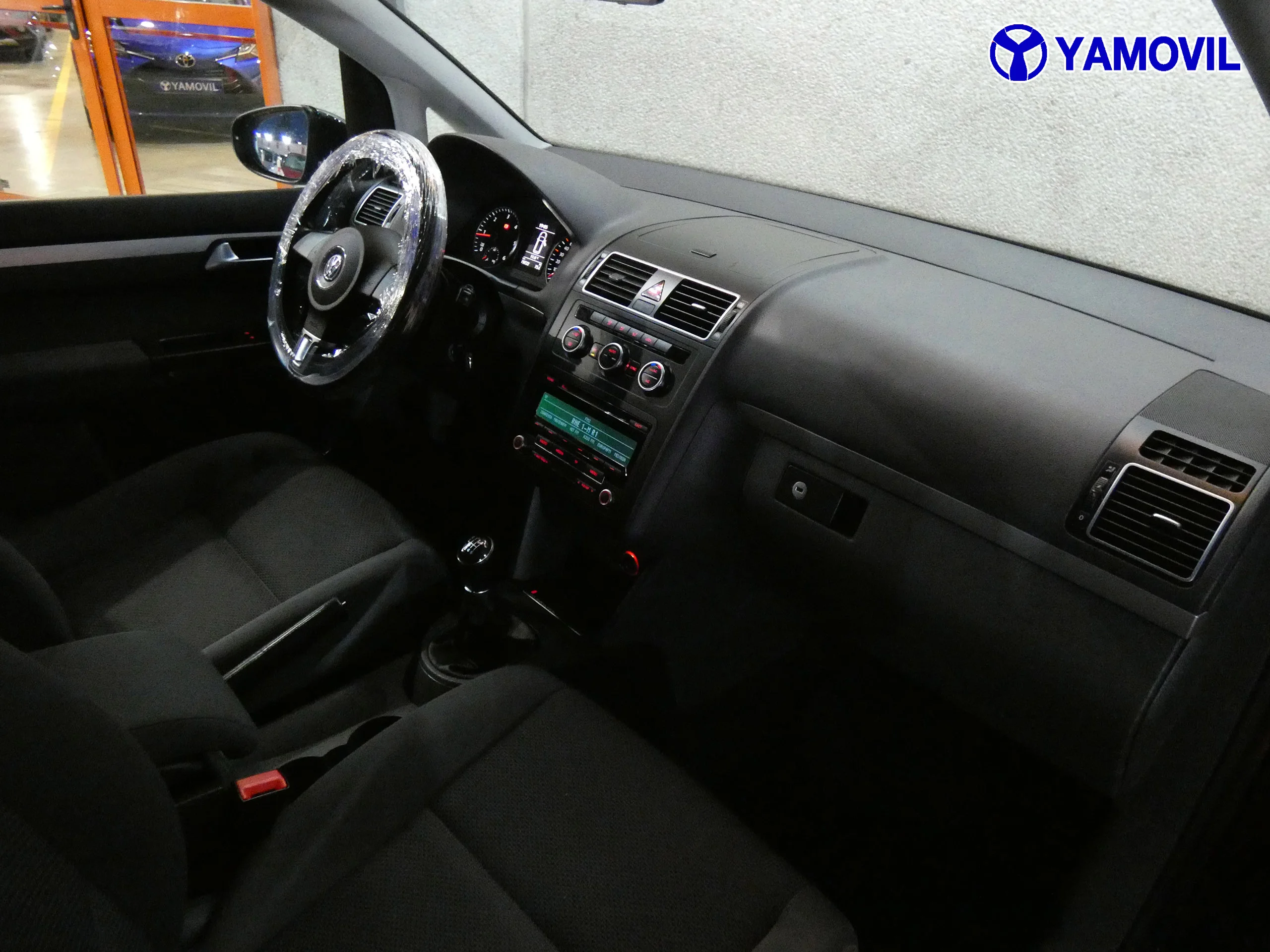Volkswagen Touran 1.6 TDI EDITION - Foto 21