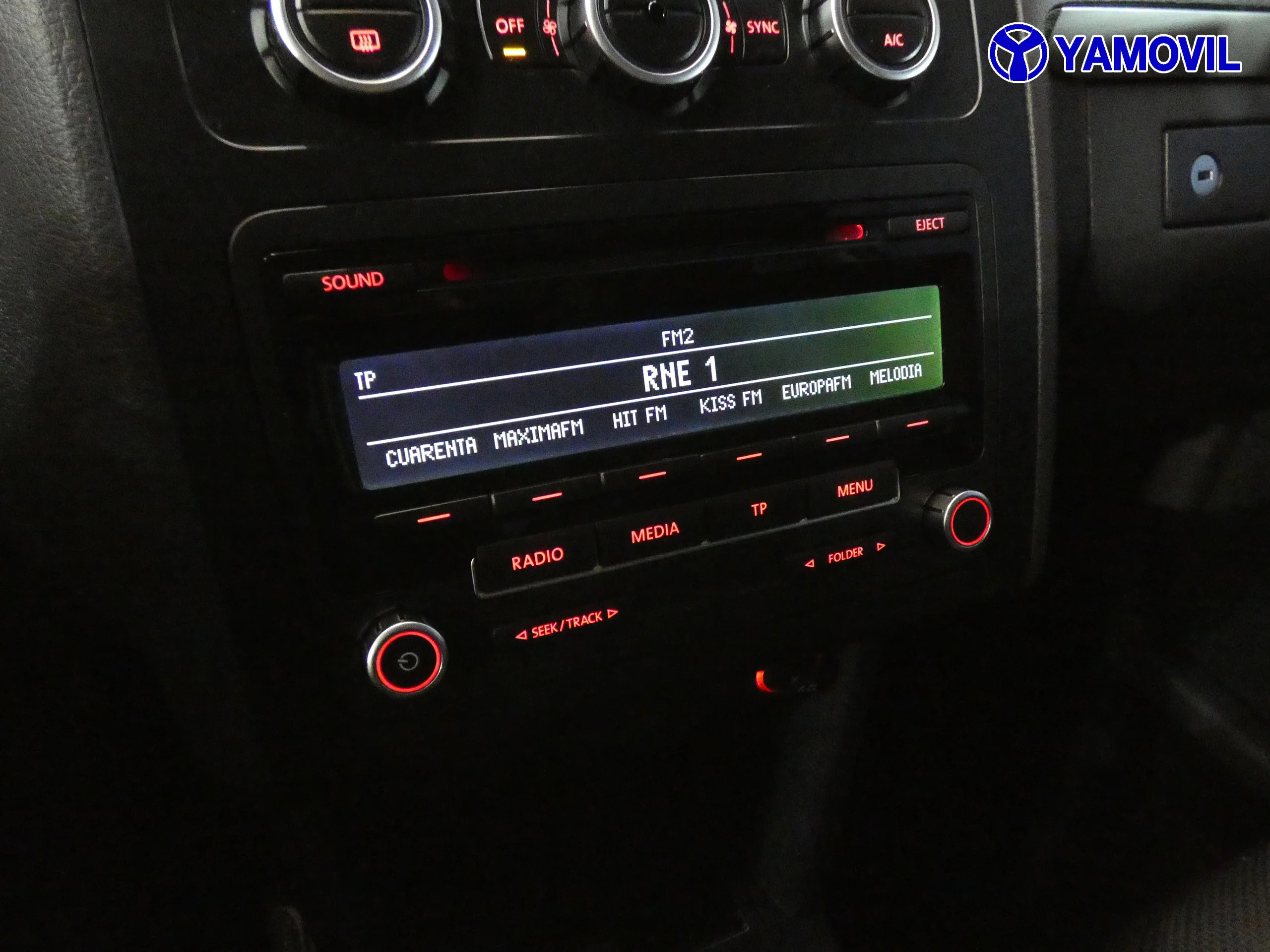 Volkswagen Touran 1.6 TDI EDITION - Foto 24