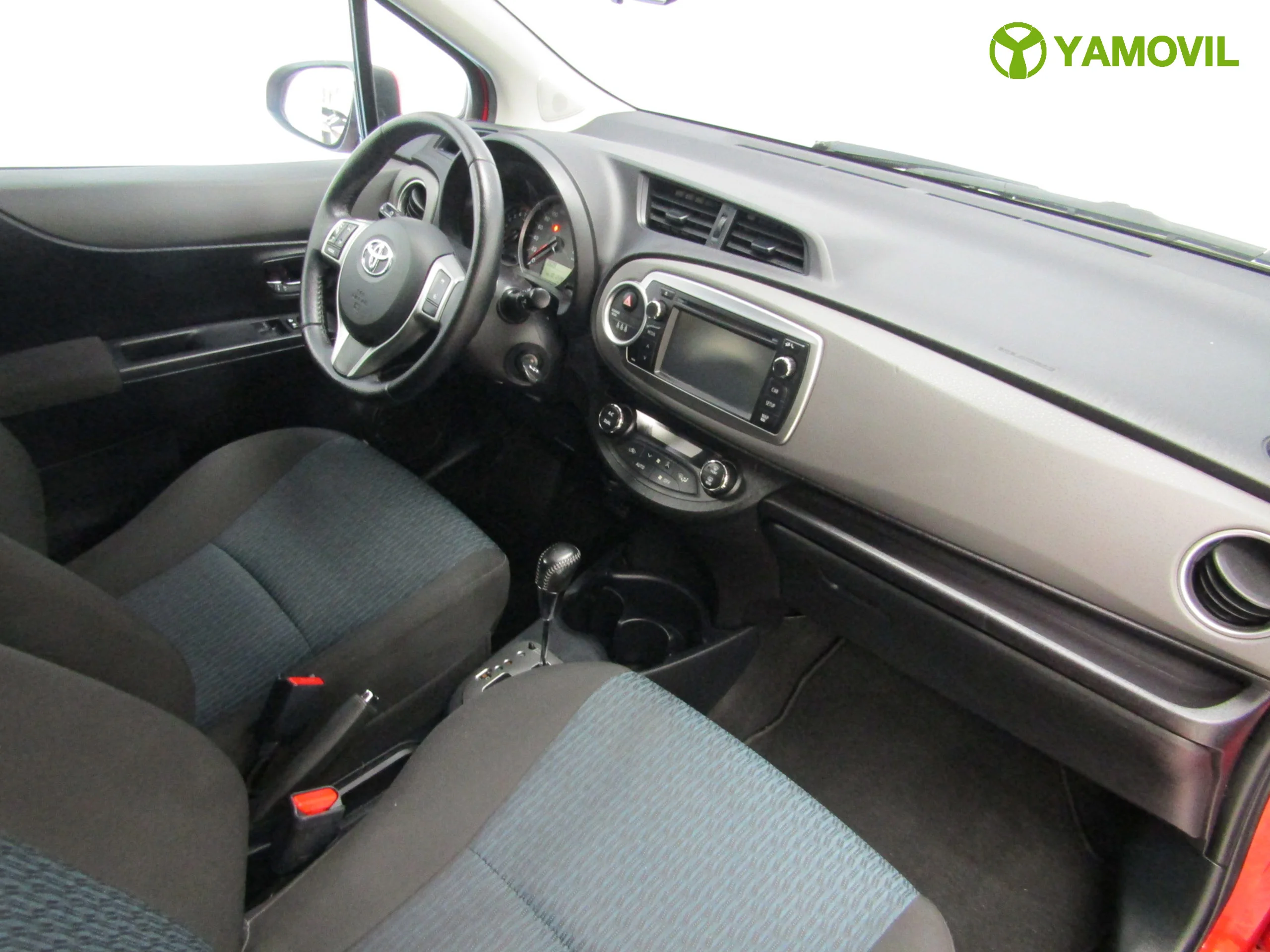 Toyota Yaris 1.3 MULTIDRIVE ACTIVE 100CV - Foto 10