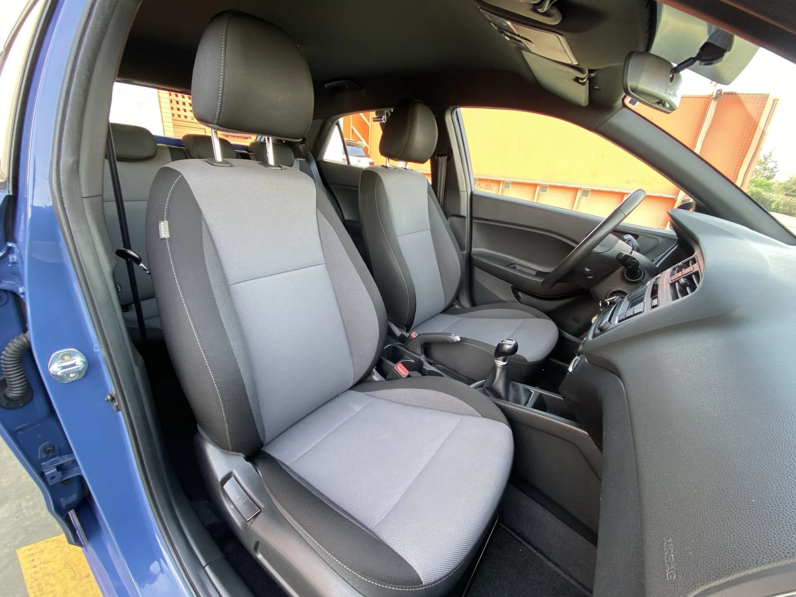 Hyundai I20 1.2 MPI Fresh 62 kW (84 CV) - Foto 19