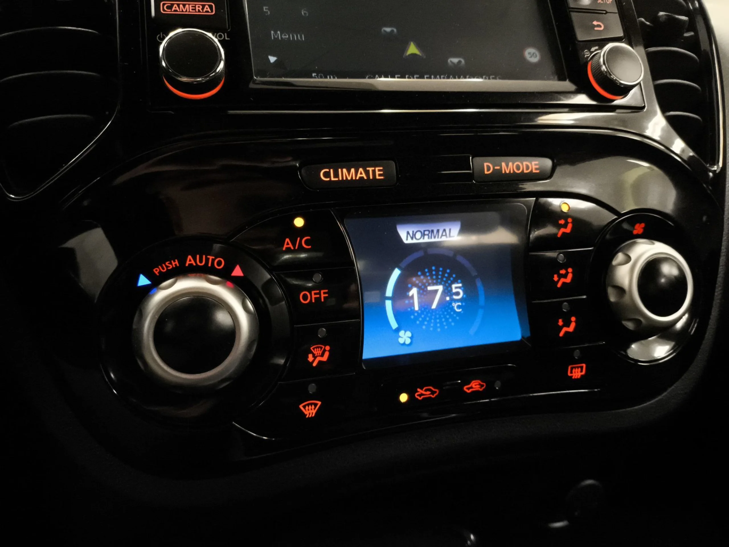 Nissan Juke 1.5 dCi Tekna 4x2 81 kW (110 CV) - Foto 16